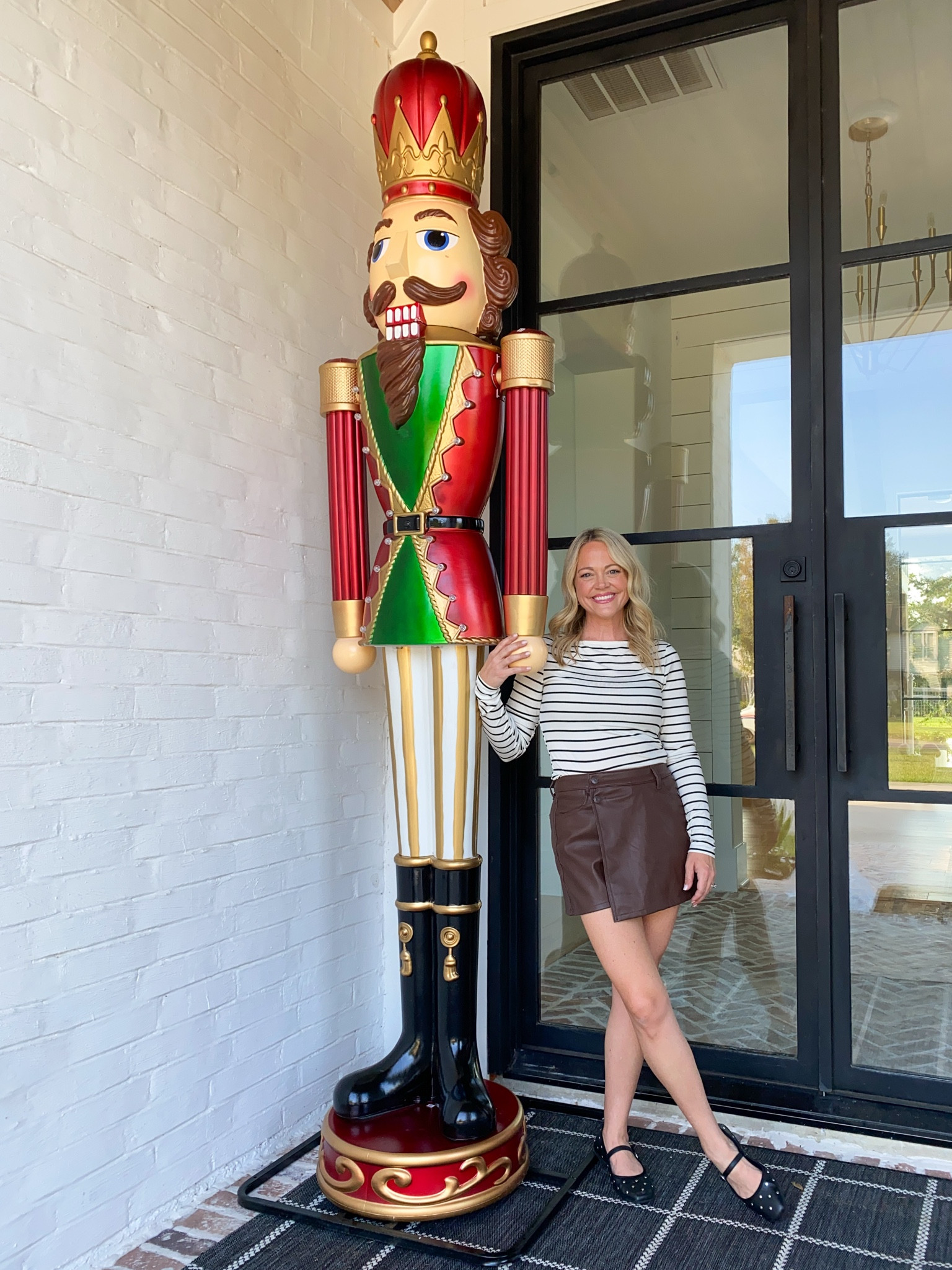 These 9ft nutcrackers are guaranteed to be a show stopper on your front porch this holiday season! 

Christmas decor/ Christmas decor / front porch / holiday / holiday decor / rug / rugs / Walmart fashion / outdoor decor 

#LTKOver40 #LTKSeasonal #LTKHome