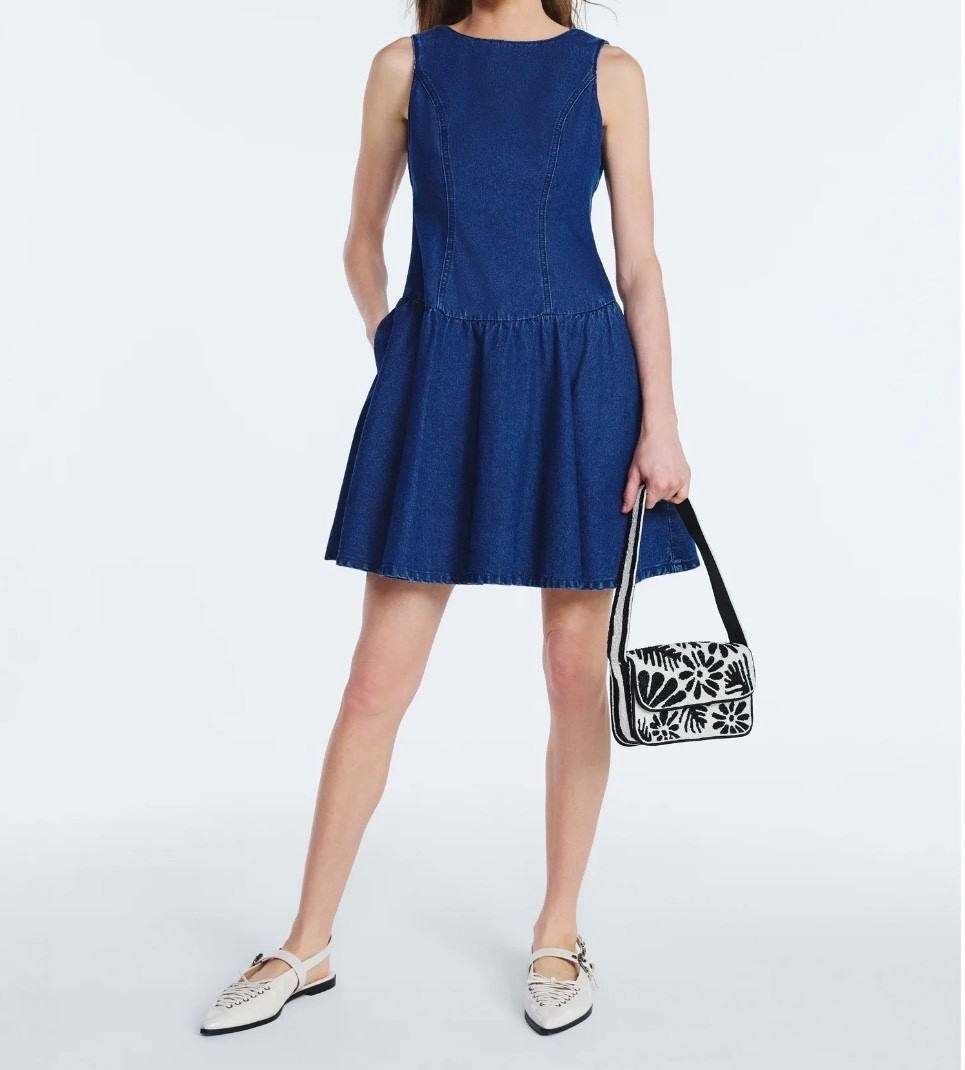 You can never go wrong with denim! 

#LTKPetite #LTKootd #LTKWorkwear