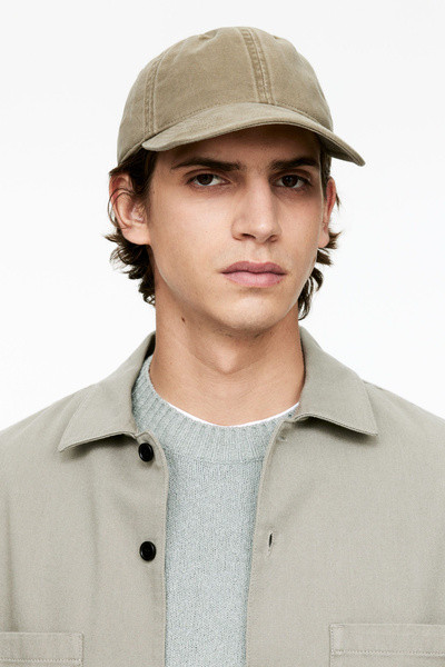 Cap aus gewaschener Baumwolle – Taupe – Herren – ARKET DE | Arket EU