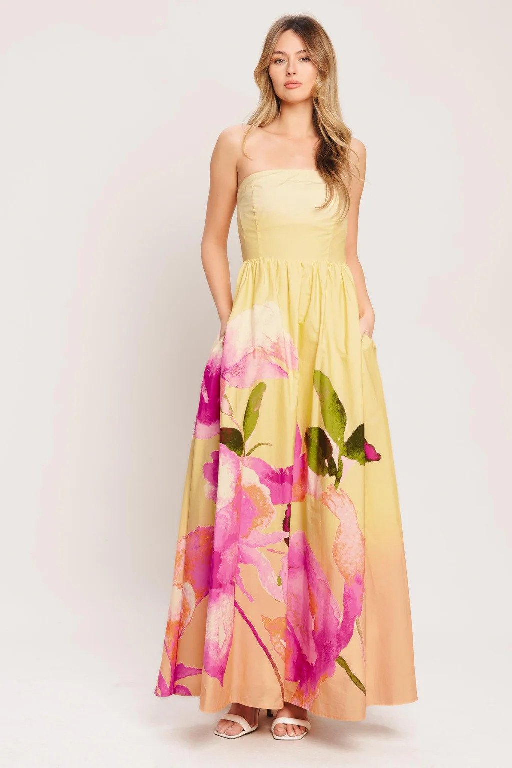 DREAMY OMBRE LIGHT YELLOW MAXI DRESS | Lady Black Tie
