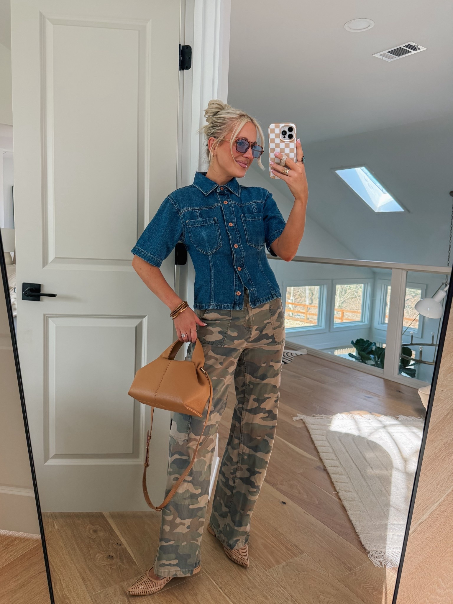 Wearing XS in this denim top! 

#LTKgrwm #LTKmomlife