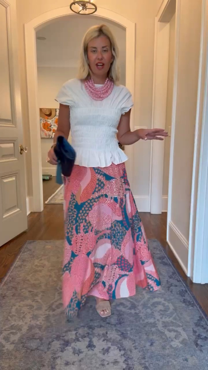 The fabulous skirt from Oliphant that we are styling all the ways! 
Top & skirt - xs
Wedges - 8 tts

Code - Catherine20 at Allie + Bess

#LTKgrwm #LTKmomlife #LTKSeasonal