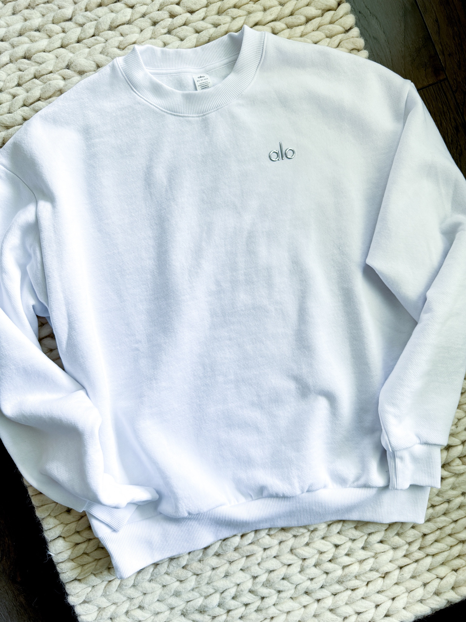 30% off ends today — alo yoga crewneck accolade sweatshirt in white 

alo sale 
Sweatshirt
White Sweatshirt 
alo sweatshirt 
Cute Sweatshirt 
Comfy Sweatshirt 

#alo 

#LTKstyletip #LTKActive #LTKover40
