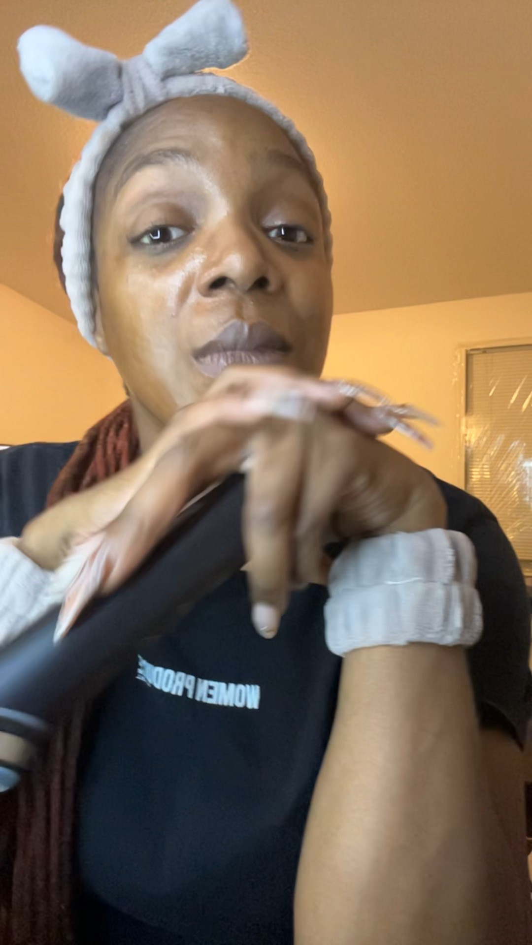 Skincare routine has gotten a boost!m with this age-r booster pro skincare tool from medicube 🤩

#LTKBeauty #LTKgrwm #LTKselfcare