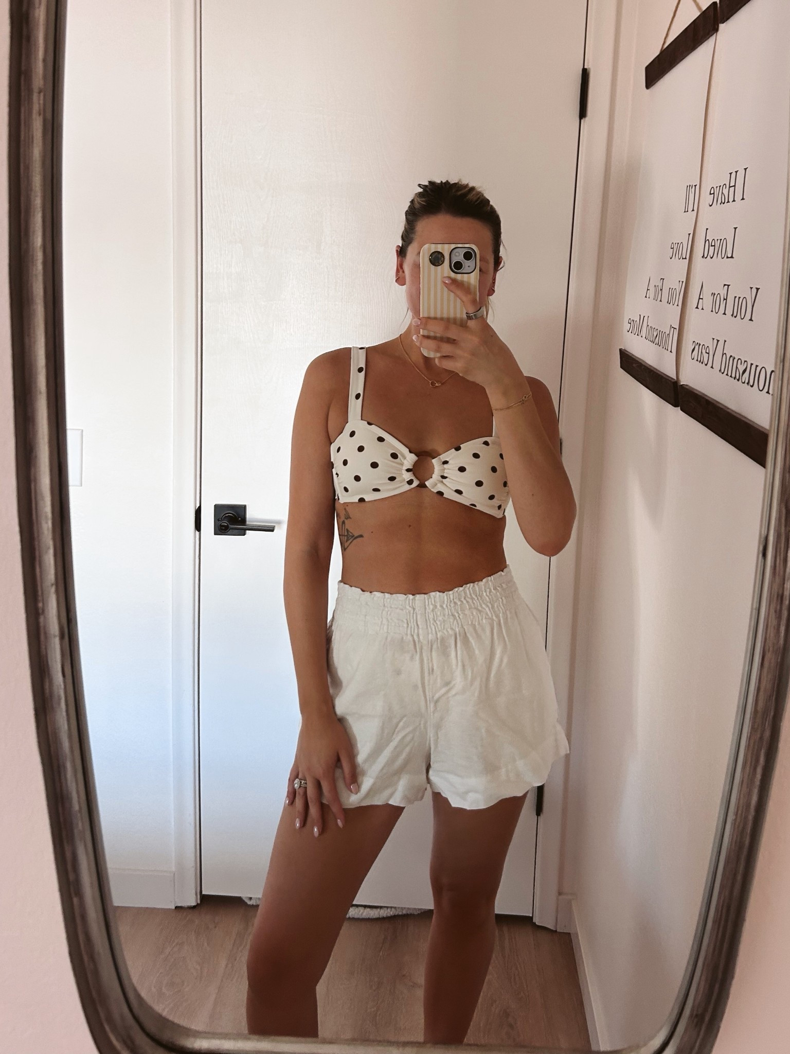 Vacation mode activated 
🌵☀️🤗💛💥🫧
Swim & shorts are target 🎯 