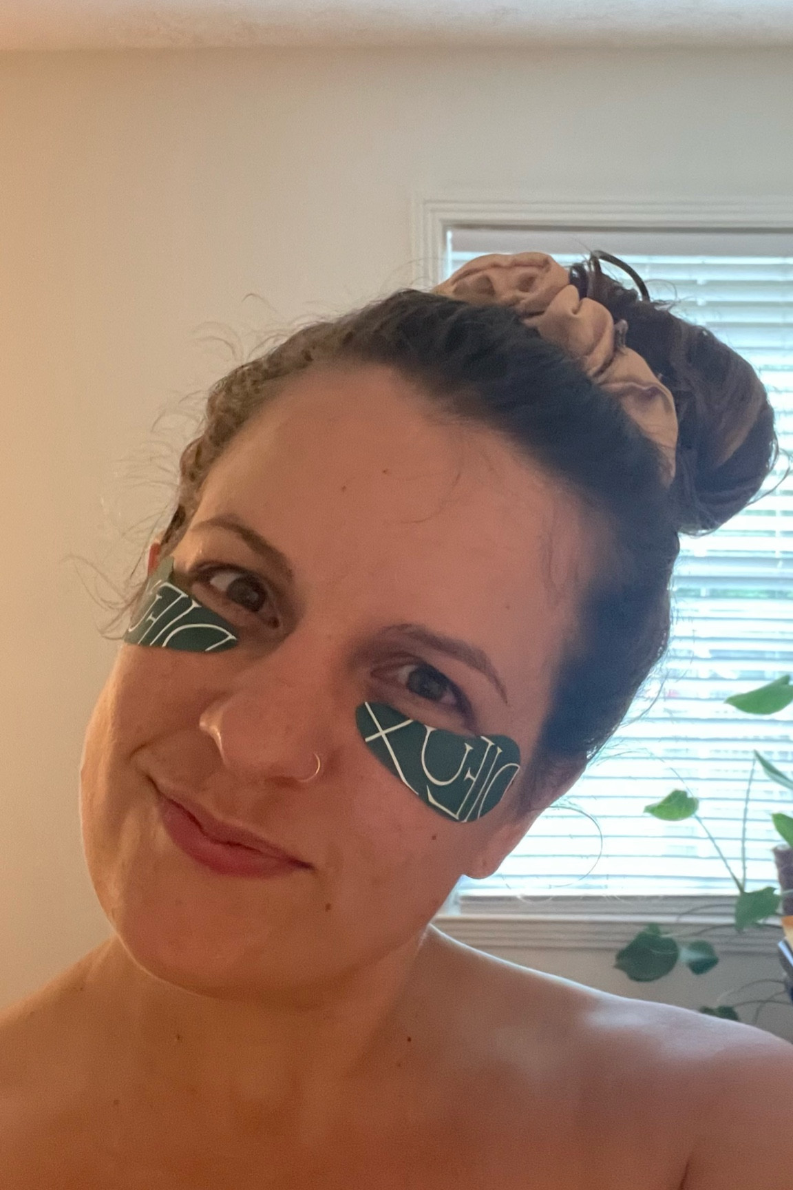 Current obsession: Dieux reusable eye mask 💚 

#LTKFindsUnder50 #LTKBeauty