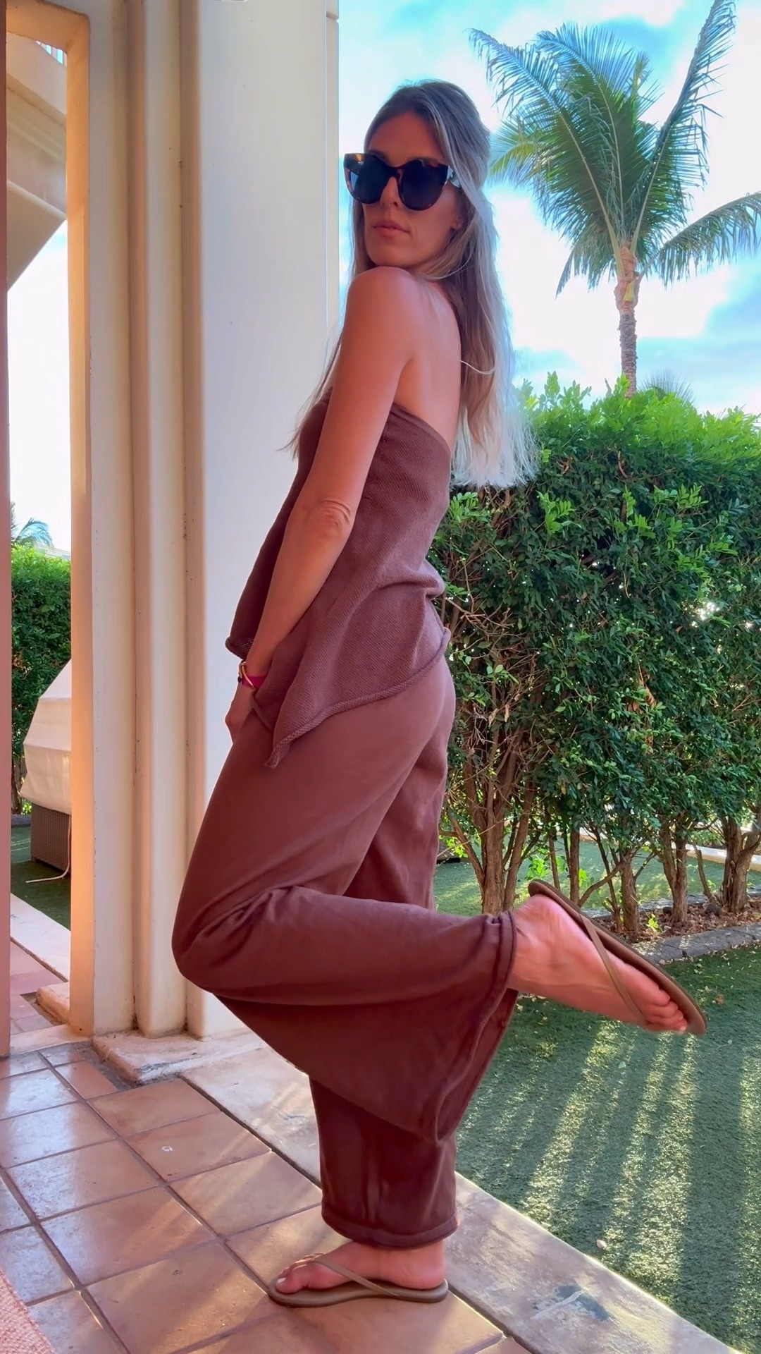 A comfy little outfit for a chill night in Maui walking around with the fam ❤️ Wearing size small 

Amazon, Free People, vacation outfit, two piece set, mom style, comfy outfits for summer, comfy outfits for fall, fall transition outfit, tube top sweater set 

#LTKSeasonal #LTKFindsUnder50 #LTKStyleTip