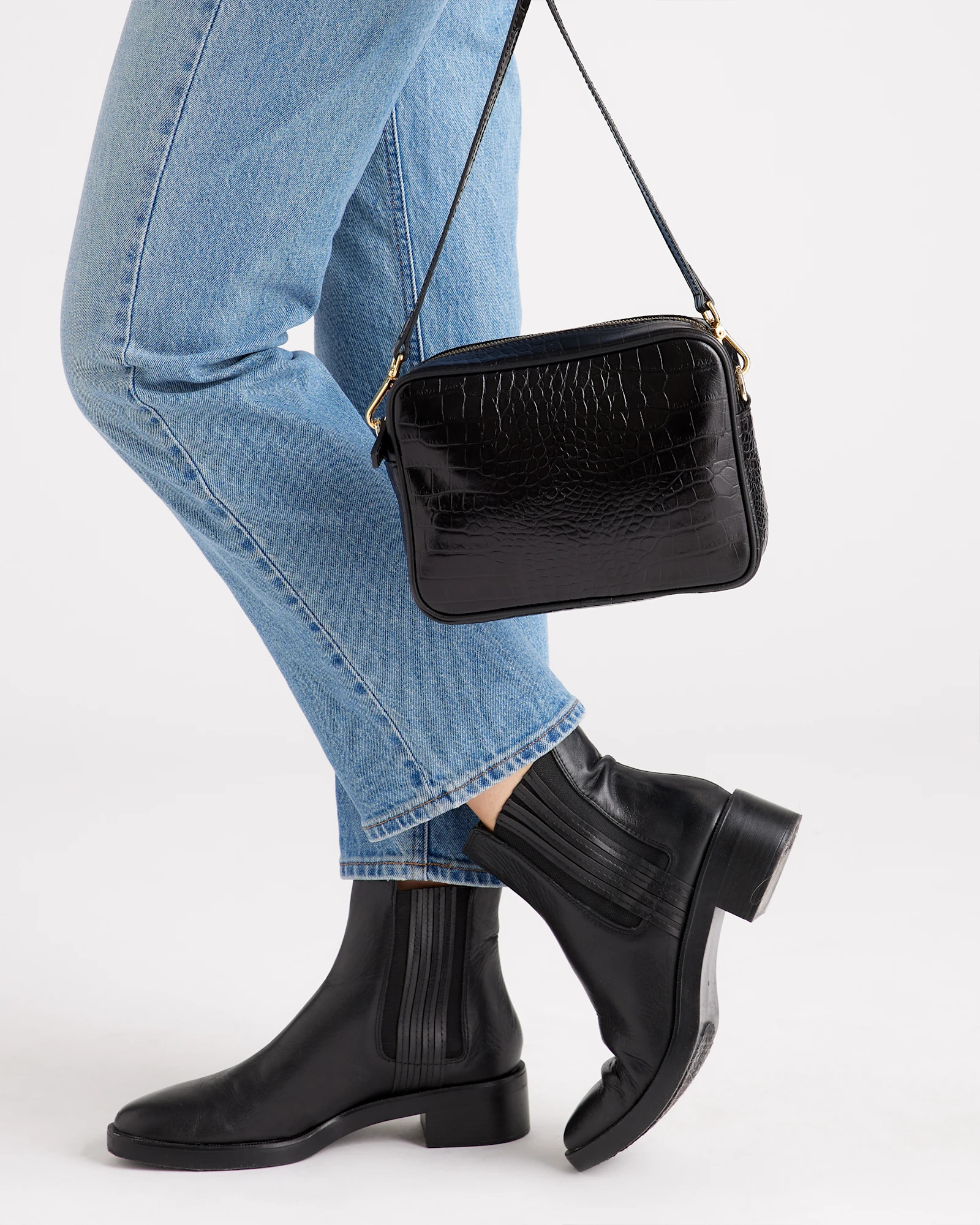 Italian Leather Crossbody Bag | Quince