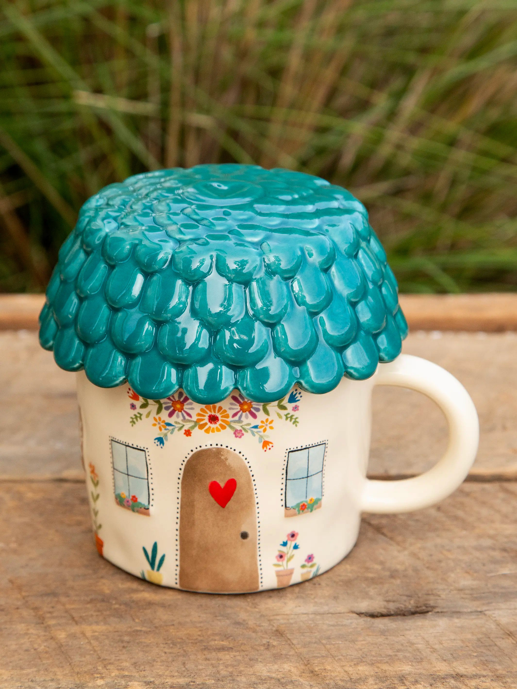 Lidded Mug - Cottage | Natural Life