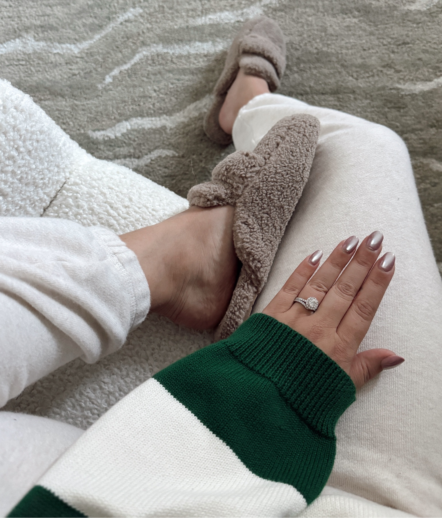 $15 Sherpa loafer slippers and $10 press ons? Yes please!

#LTKGiftGuide #LTKFindsUnder100 #LTKFindsUnder50