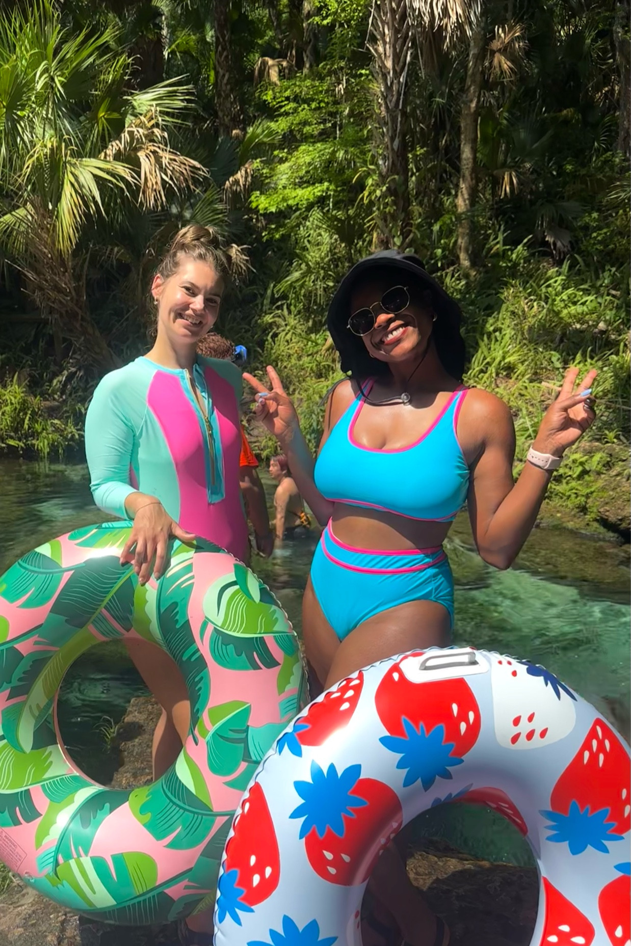 Loved wearing this bright blue color block two piece bathing suit. It held everything in place and was so flattering for a larger chest size. Will be wearing this bathing suit all
Summer 

#LTKActive #LTKStyleTip #LTKSwim