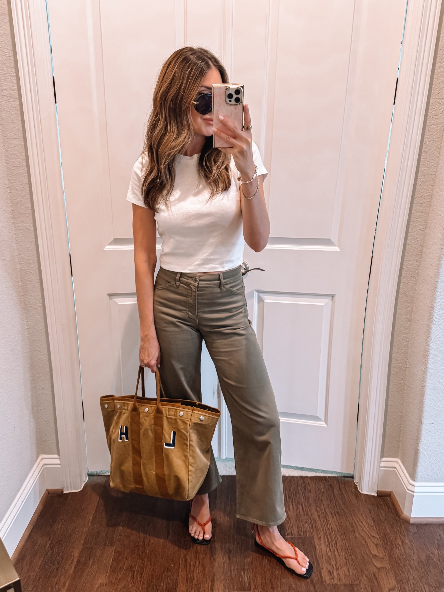 Medium in tee, size 25 in pants (on sale 30% off) 

#LTKootd