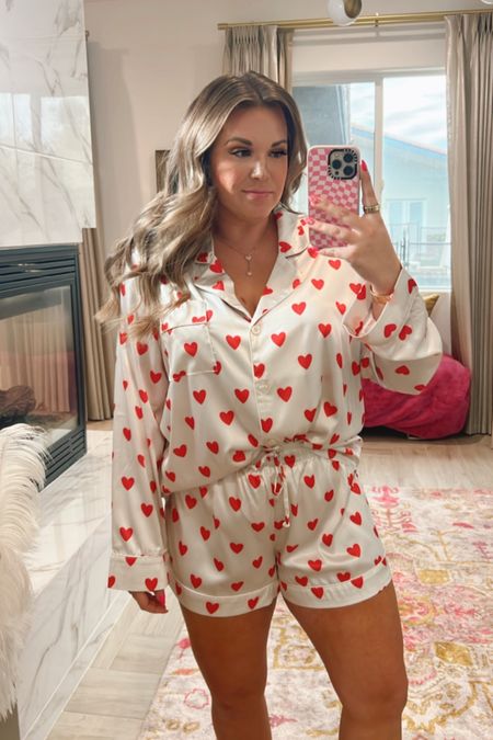 curvy satin heart Valentine pajamas! i’m in the xl in the set 

#LTKFind #LTKcurves #LTKSeasonal
