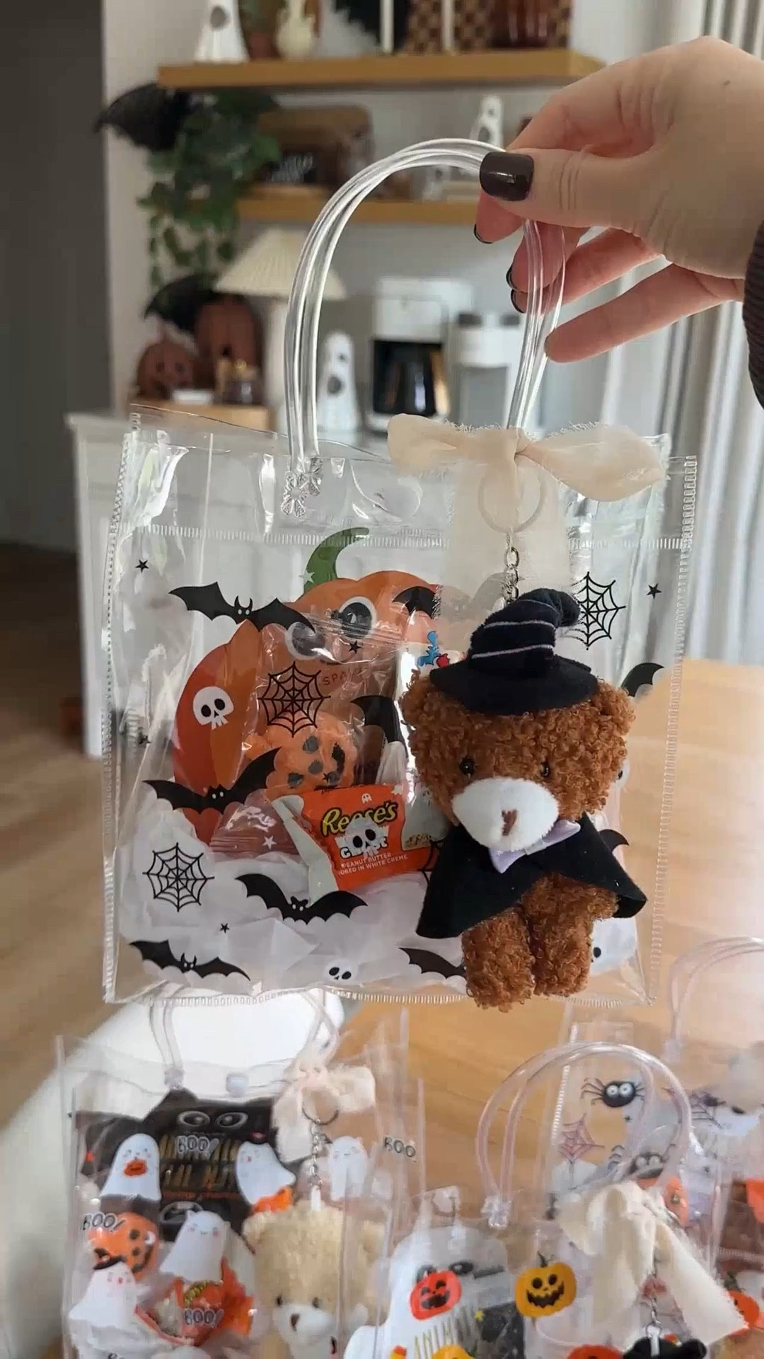 Little bestie boo bags for the kids' friends!  

 

#LTKHalloween #LTKSeasonal #LTKKids
