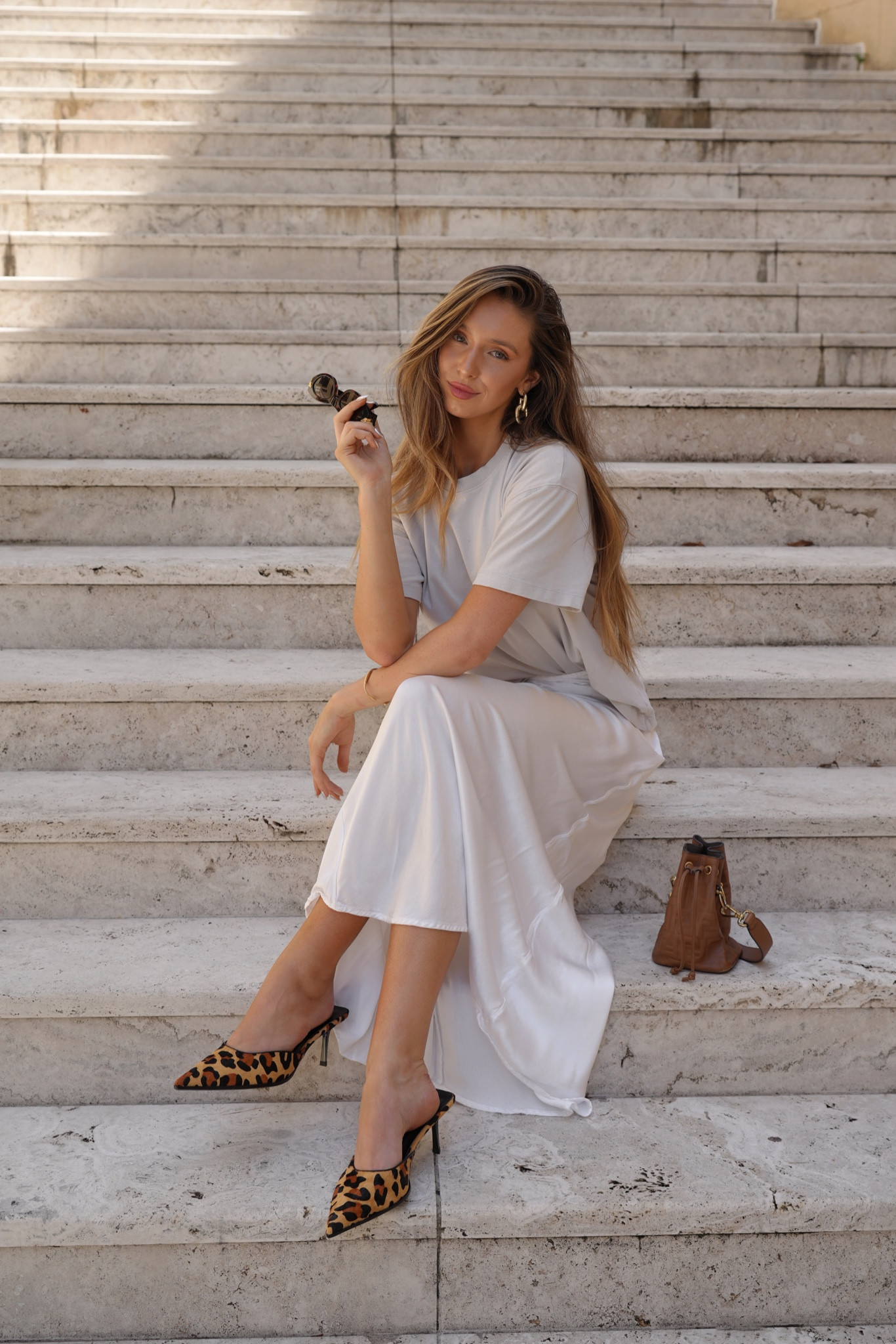 7 days of Autumn outfits, day 2  ⭐️ 
For the minimal girls - this silky midi skirt paired with a t-shirt or tank top makes for such an effortless look. Add a pop of leopard print  with these heels for some fun 🤎

#LTKSeasonal #LTKstyletip #LTKaustralia