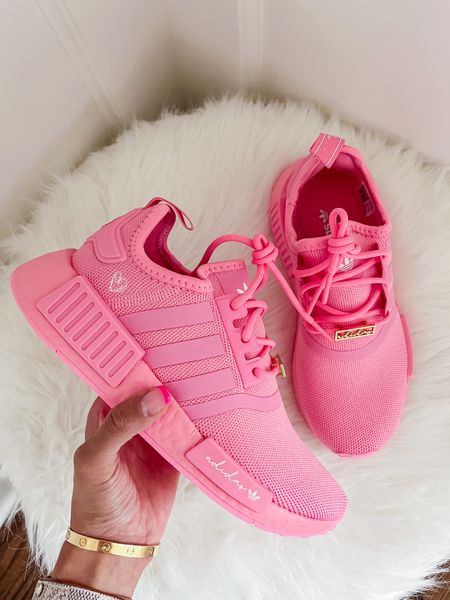 Adidas
Pink sneakers


#LTKkids #LTKunder100 #LTKshoecrush
