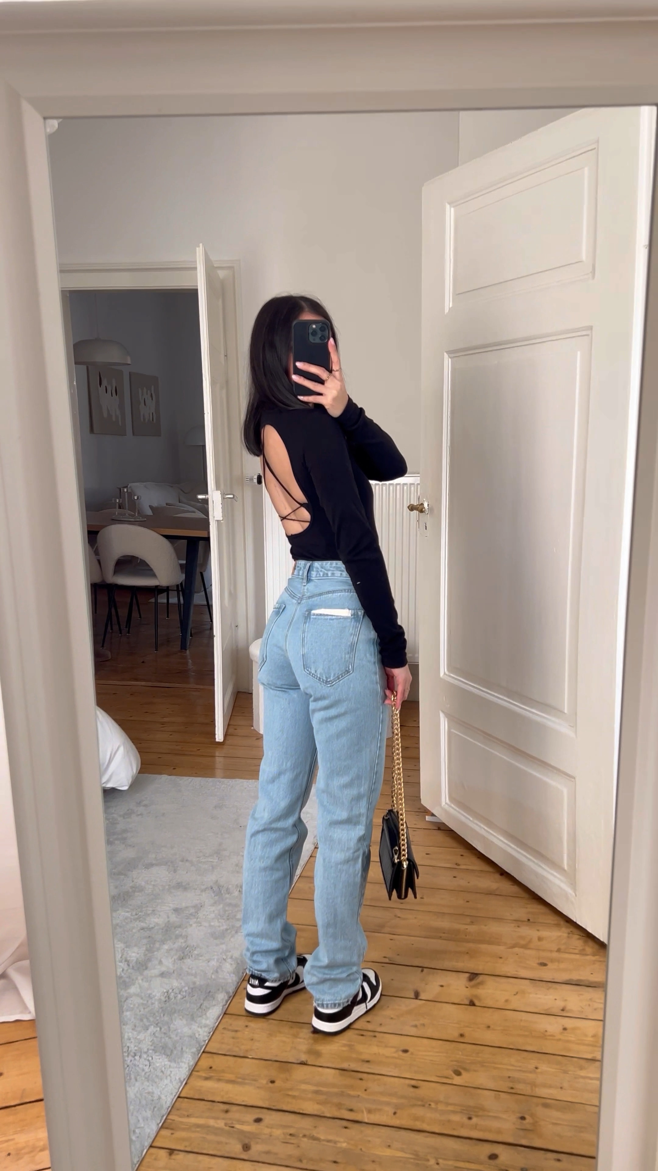 backless jeans fit 

#LTKSeasonal #LTKstyletip