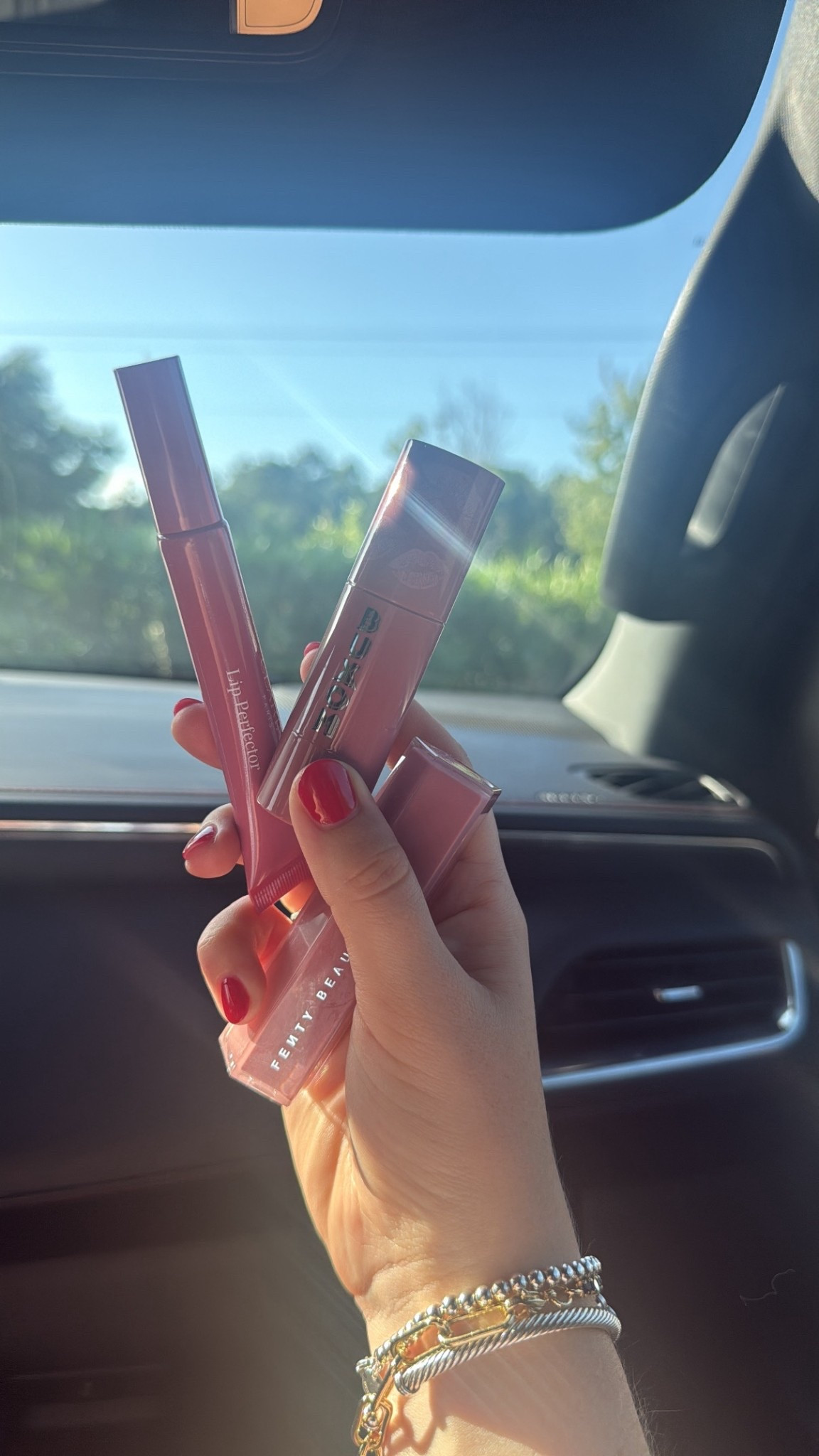 My absolute favorite lip balms and glosses right now from Sephora and Ulta I love a “mauve rose” tint! They are also on sale on Amazon (fenty beauty and clarins lip gloss) 



#LTKFindsUnder50 #LTKBeauty #LTKSaleAlert