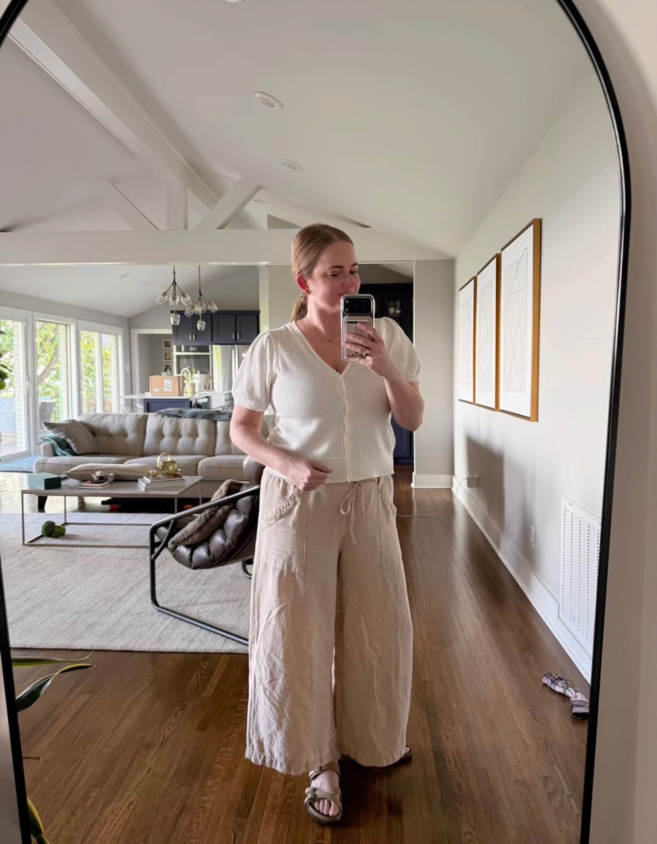 Linen is my Lloyd language and I don’t even care how wrinkly it gets before you step outside. 

#LTKSeasonal #LTKvlog #LTKootd