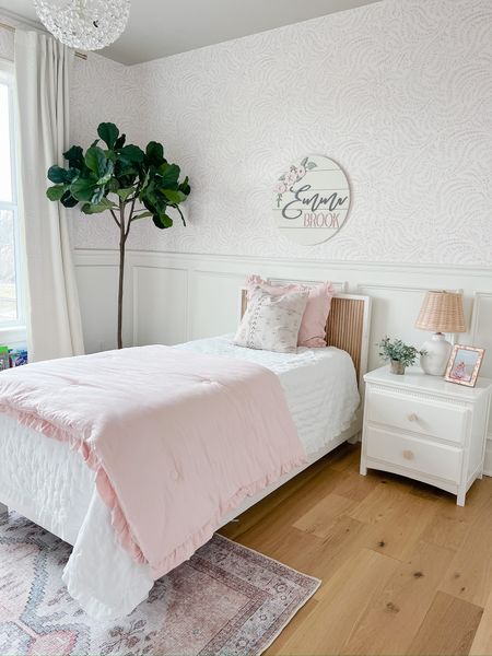 Little girls room - girls bedroom - pink room - pink bedding - kids room - floral room

#LTKhome #LTKkids