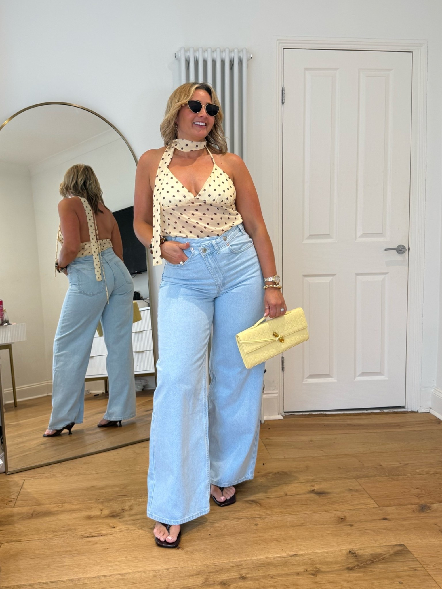 Jeans and a nice top

#LTKsummer #LTKmidsize #LTKjeans