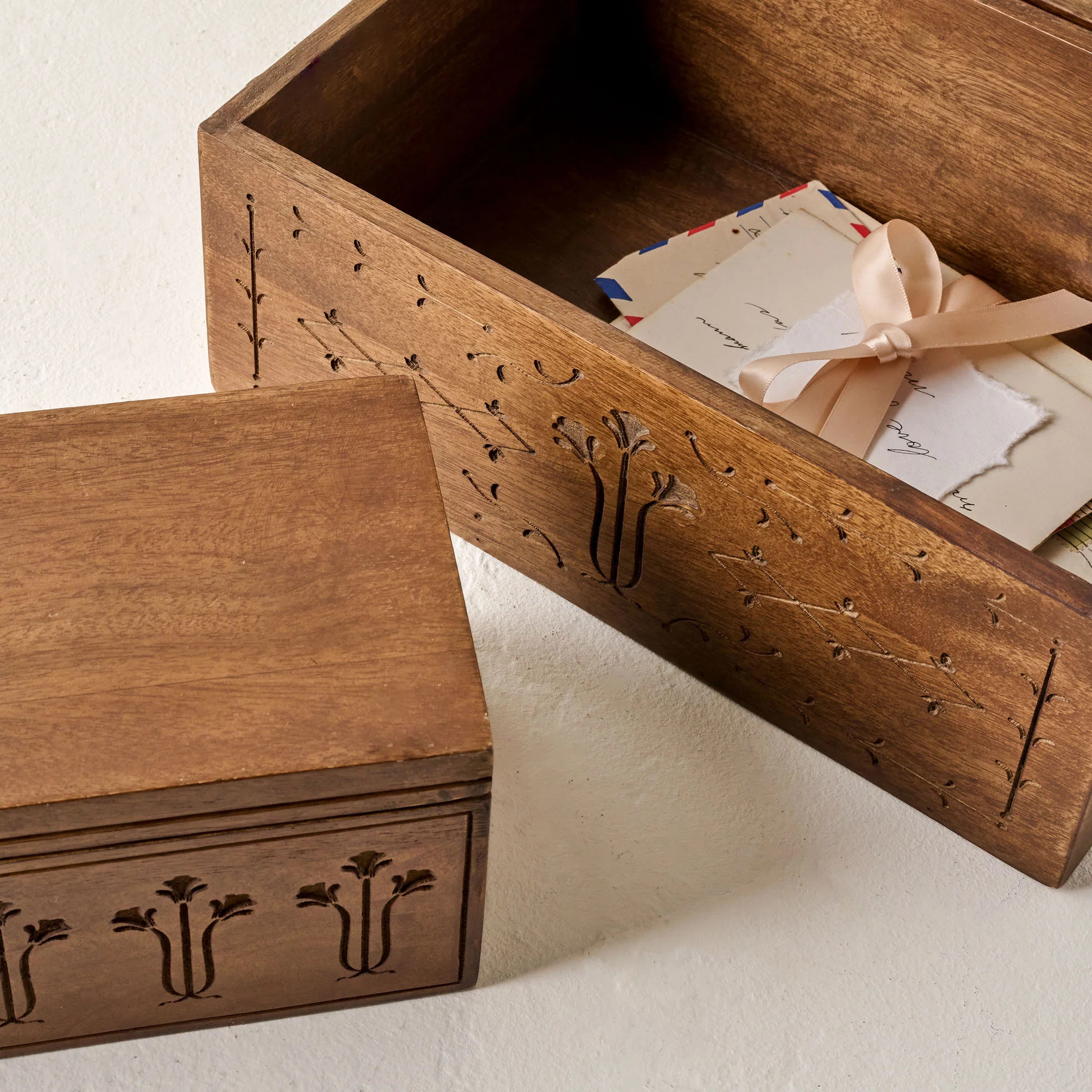 Etched Wood Keepsake Box | Magnolia
