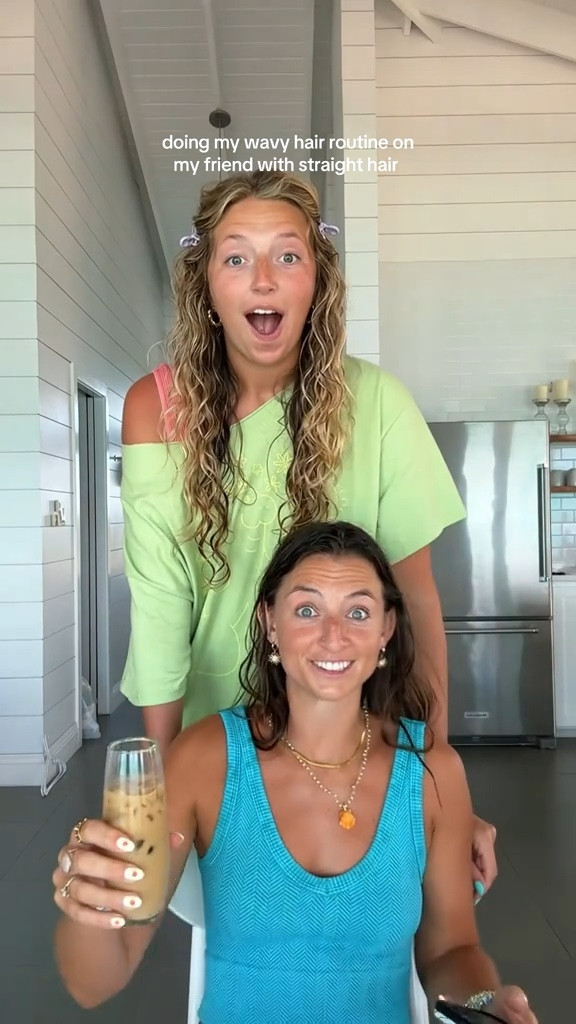 Natalie is back in my salon chair 🤭🧚‍♀️💘🌸🐚