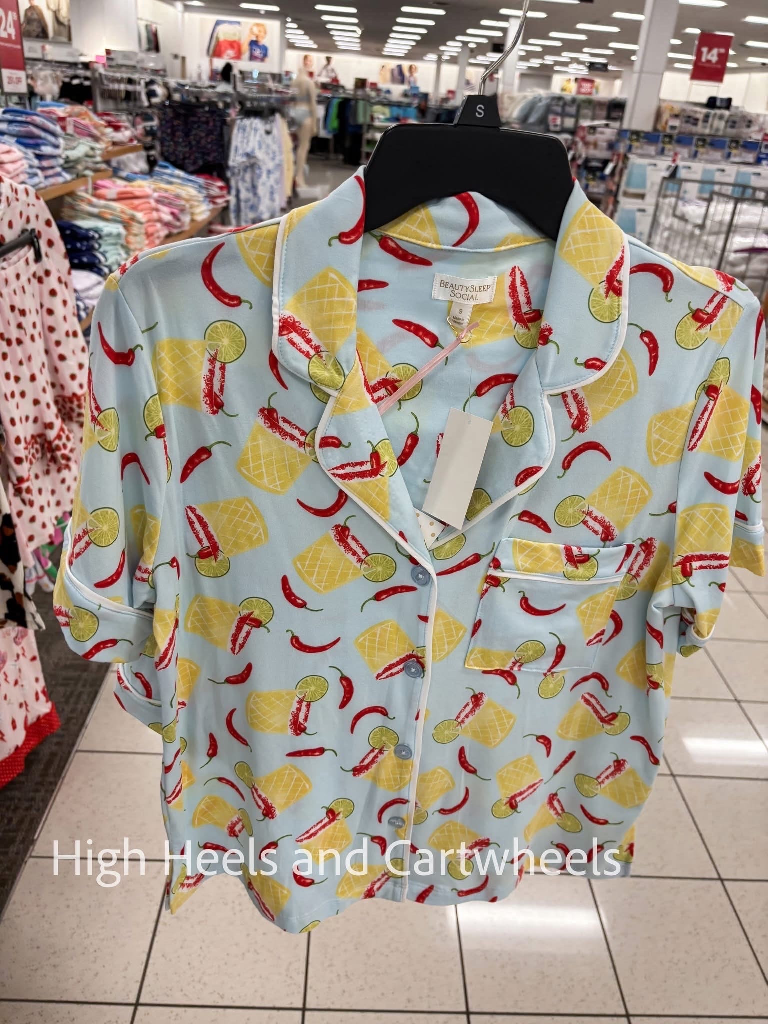 Tag a spicy marg lover because these PJs are CUTE! 🌶️