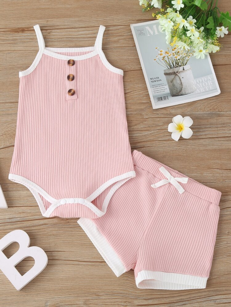 Baby Girl Rib Binding Cami Bodysuit & Shorts | SHEIN