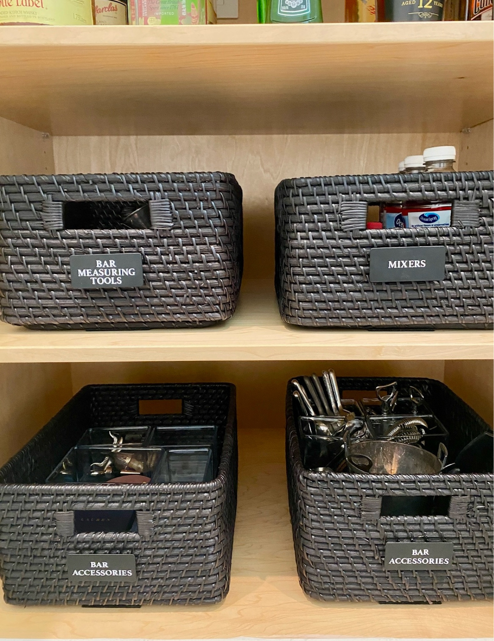 Easy simple storage bins! Great for closet, playroom, pantry organization 





Home organizing 
Organized closet 

#LTKHome #LTKFamily #LTKFindsUnder50