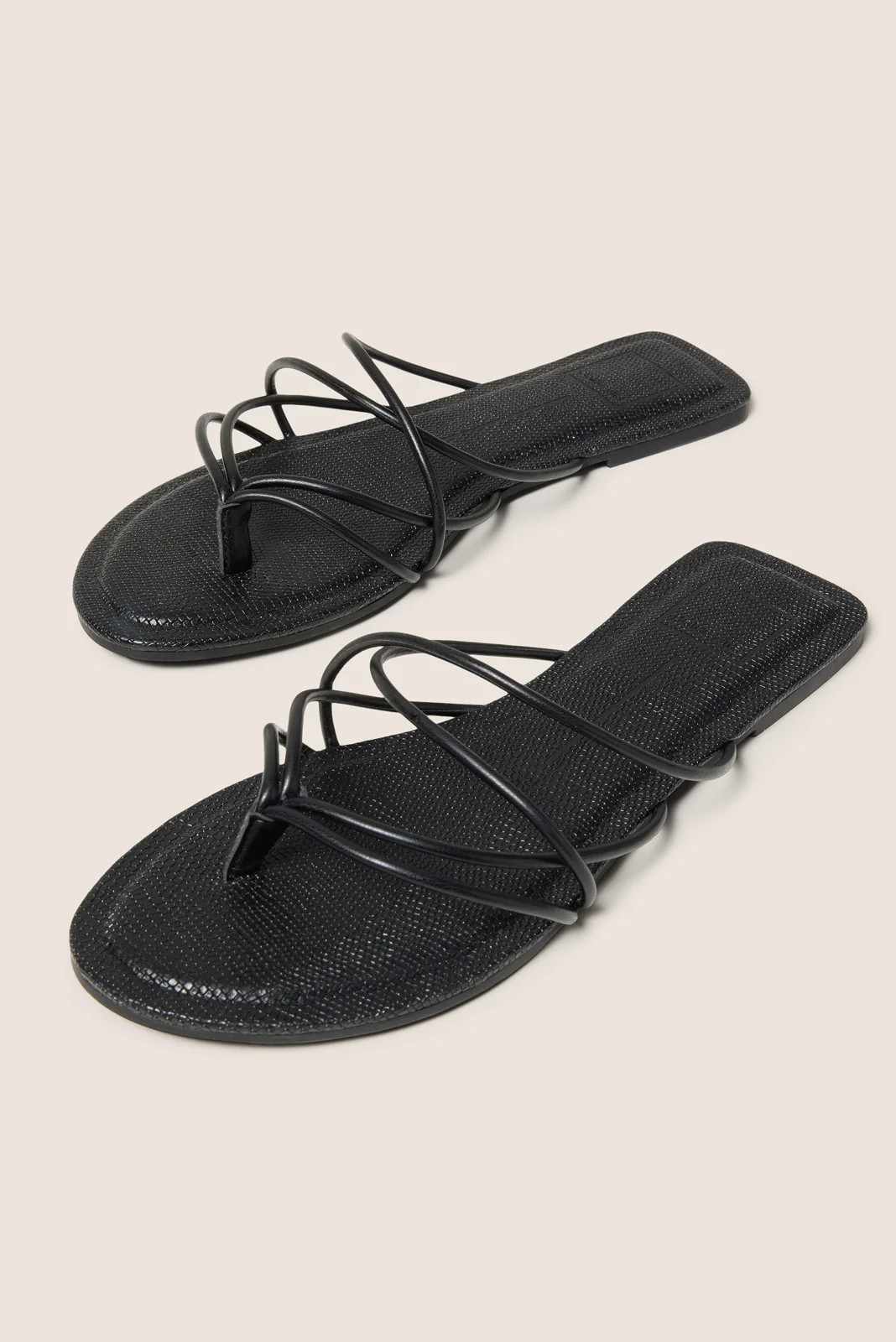 Lumen Sandal | Evereve