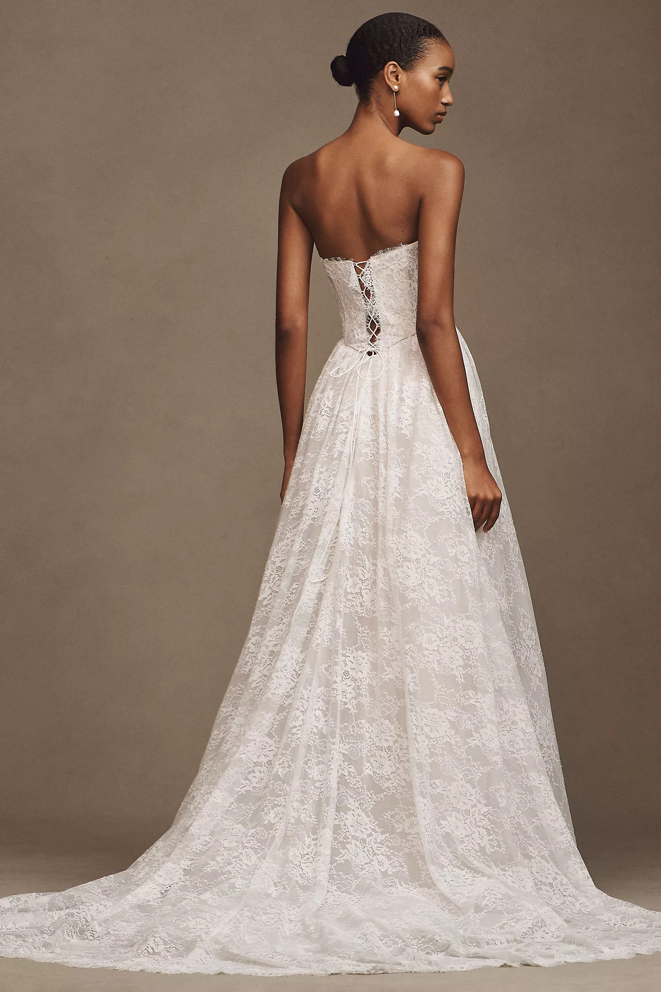 Wtoo by Watters Charlotte Strapless Basque-Waist A-Line Lace Wedding GownWatters
  


  


  


 ... | Anthropologie (US)