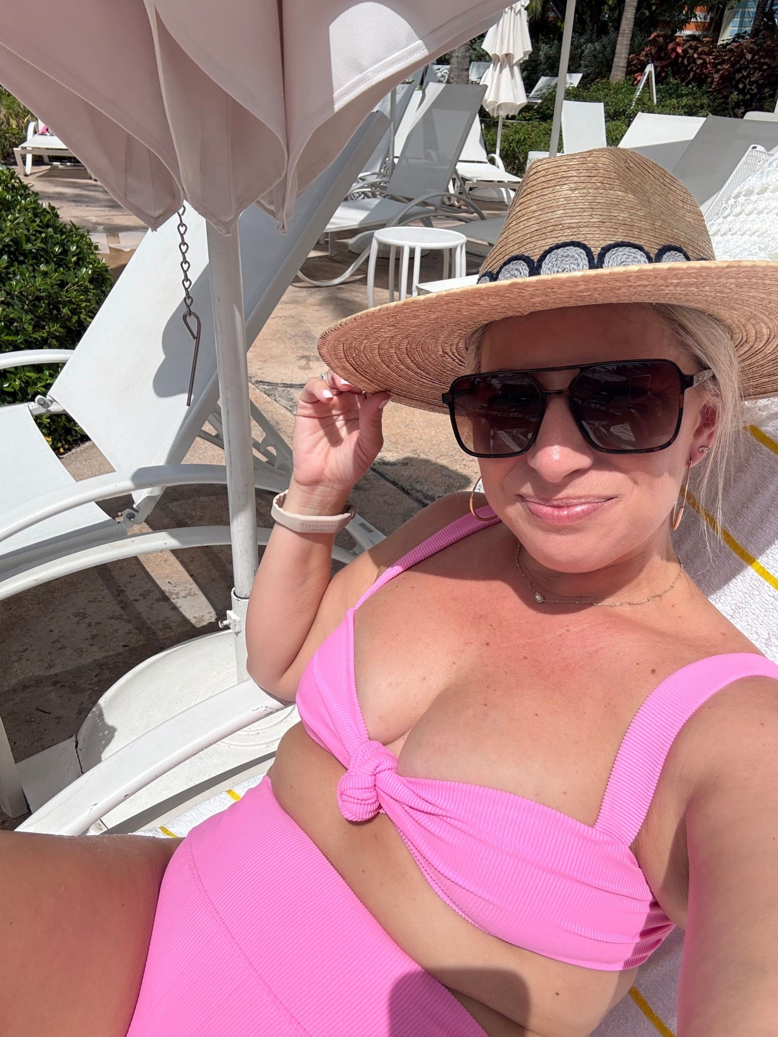 Living it up by pool, in my new swimsuit. Beach Riot has the best swimwear. 

#LTKStyleTip #LTKPetite #LTKSwim