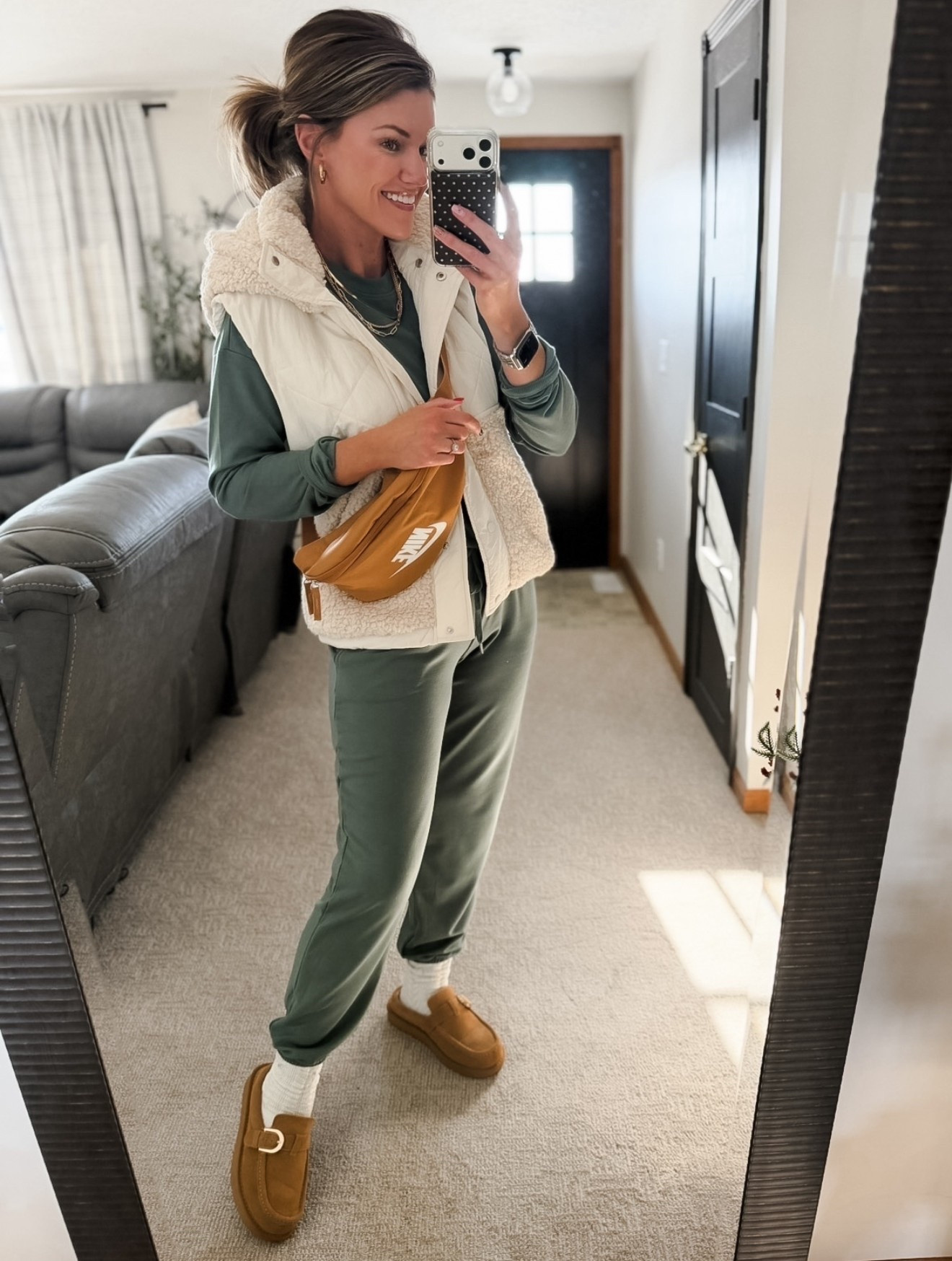 Basketball mom OOTD 💚🤍
Lounge set/ small
Vest / small 
Clogs/ tts 

#LTKootd #LTKSeasonal