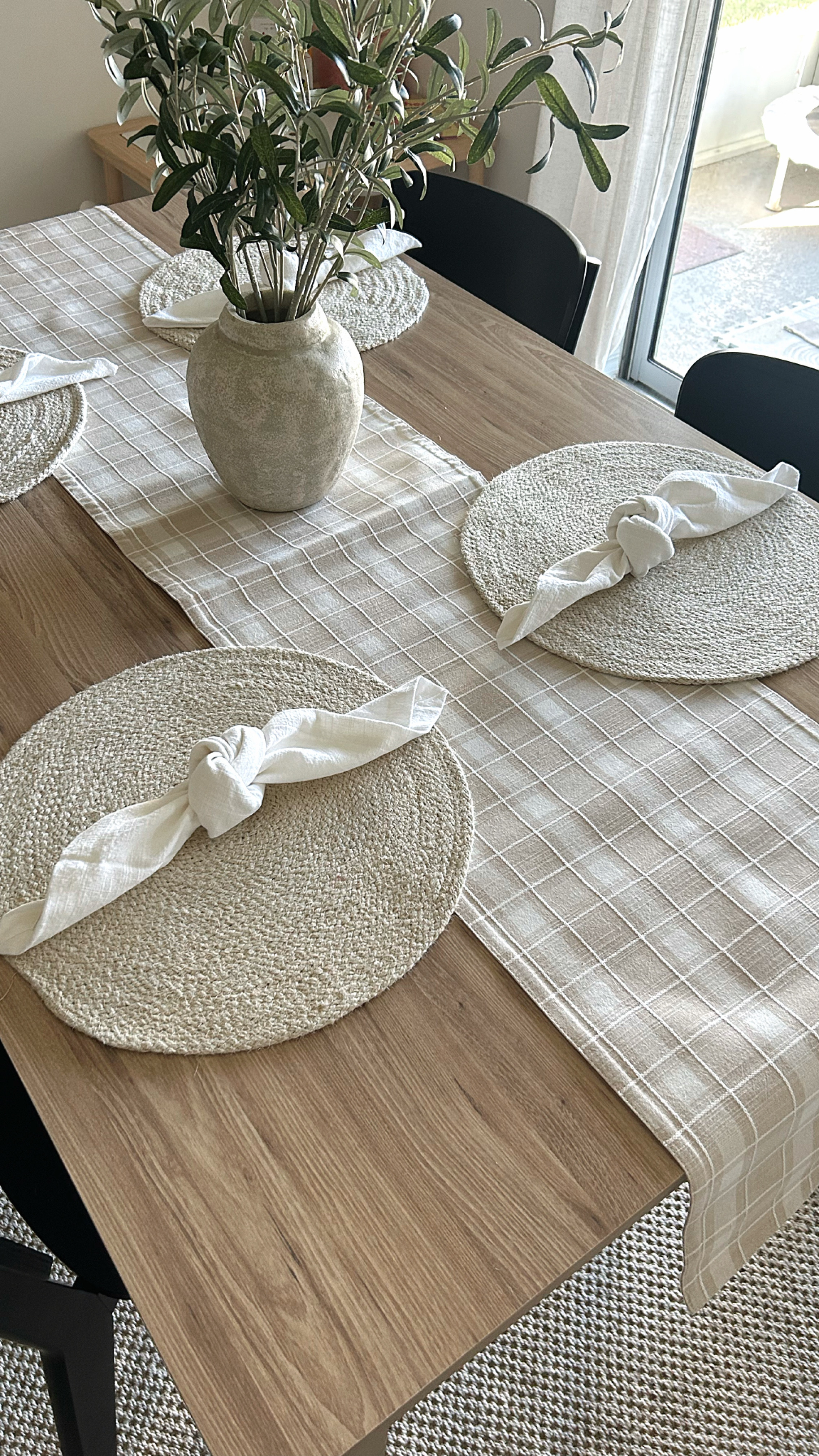 dining table decor 🤍

#LTKHome #LTKFindsUnder50