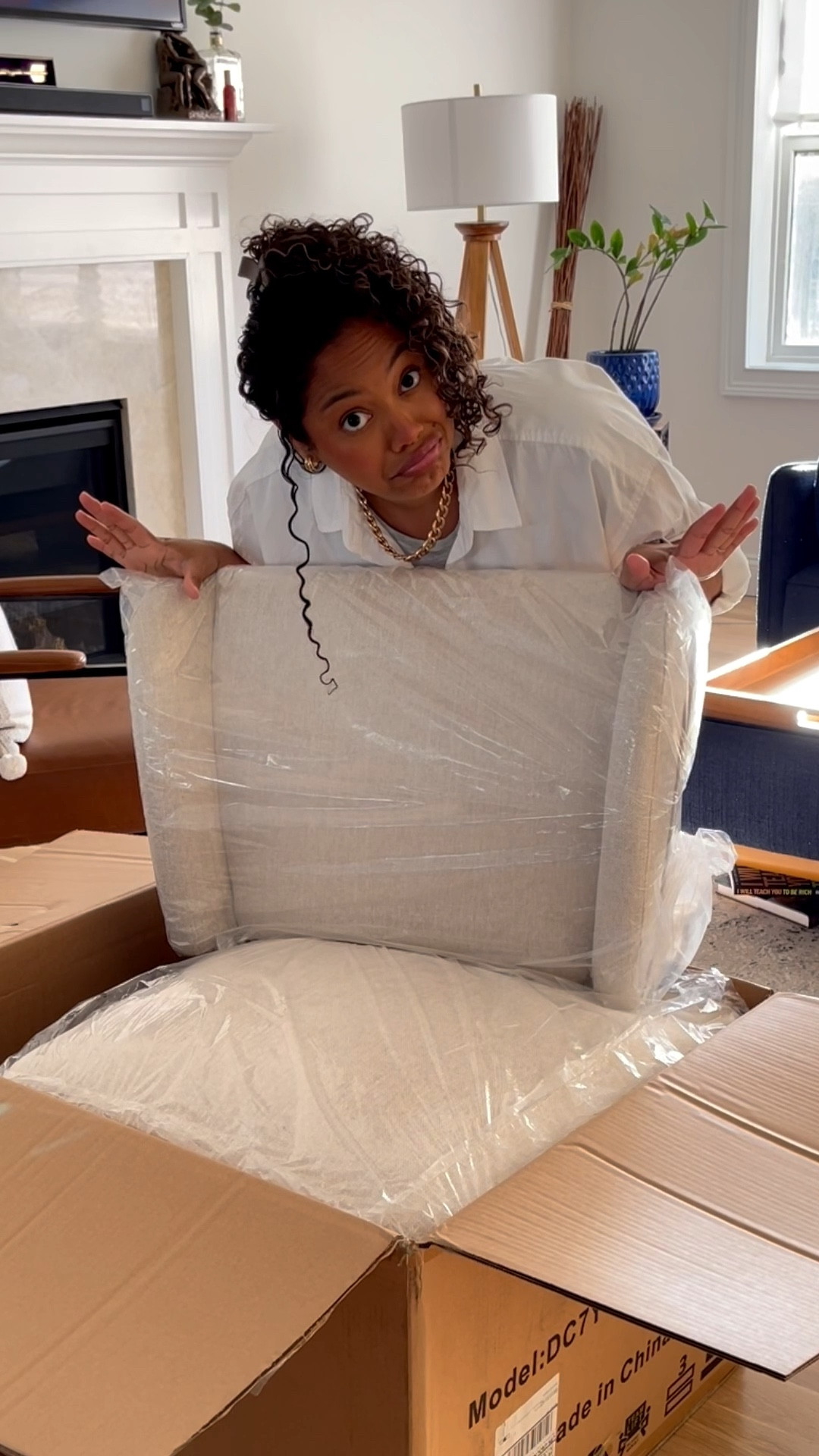 I’m getting my dining room together just in time for the holidays. I can’t believe I found these GORGEOUS dining room chairs that double as accent chairs 🤌🏽 I’m so ready to host dinner parties and more! #Hosting #DinnerParties #HomeDecor

#LTKHome #LTKGiftGuide #LTKHoliday