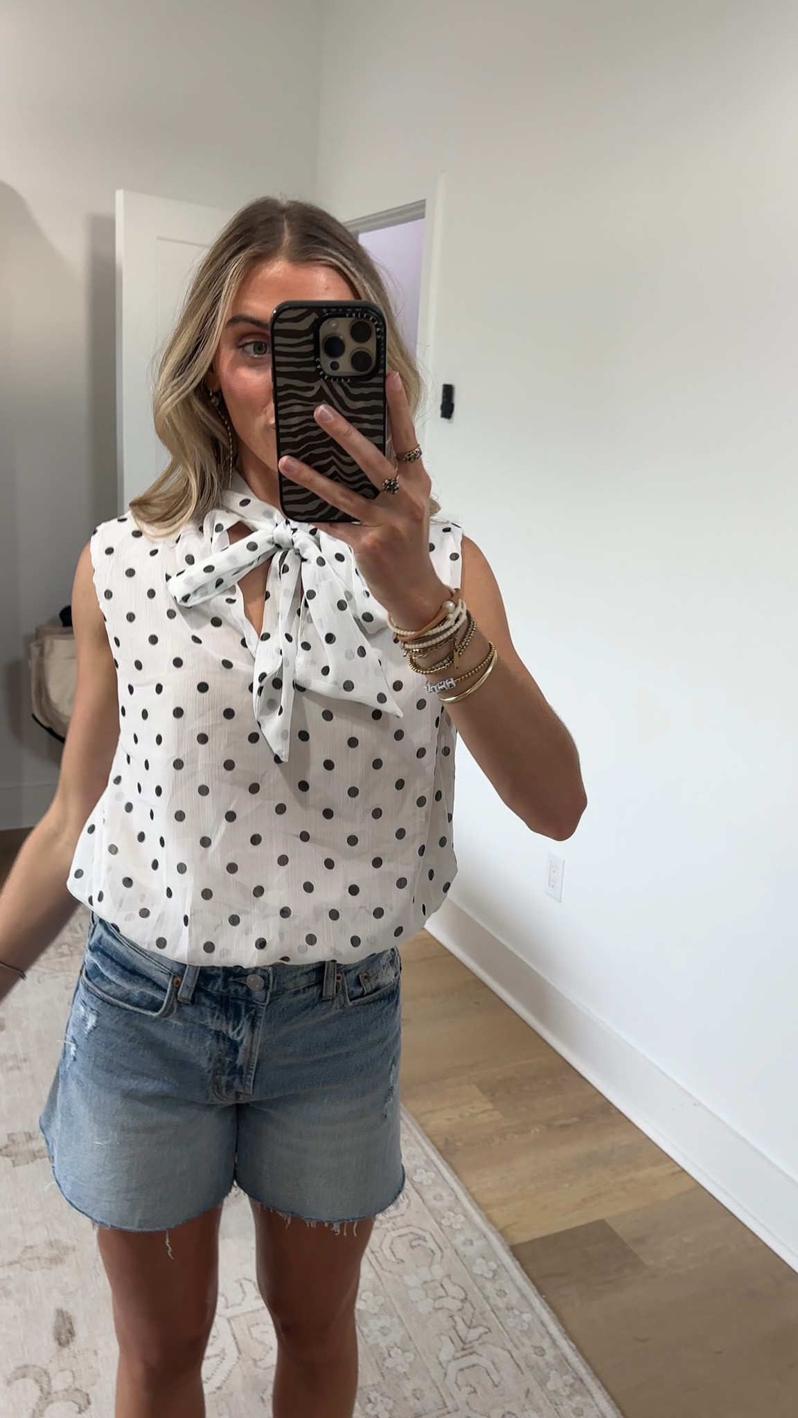 Amazon size small Chevara Women’s Draped Balloon Top Bow Tie Neck Cropped Sleeveless Blouse

#LTKootd #LTKSeasonal #LTKSaleAlert