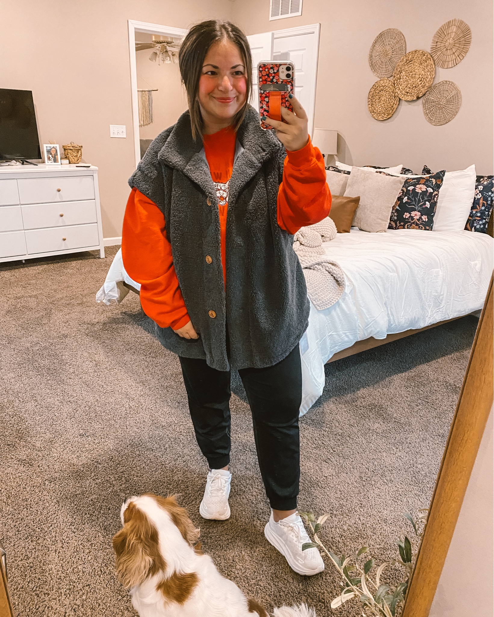 Comfy + cozy Friday OOTD!

use code ALLI20 for a discount on perfumes only!

#LTKSaleAlert #LTKFindsUnder100 #LTKFindsUnder50