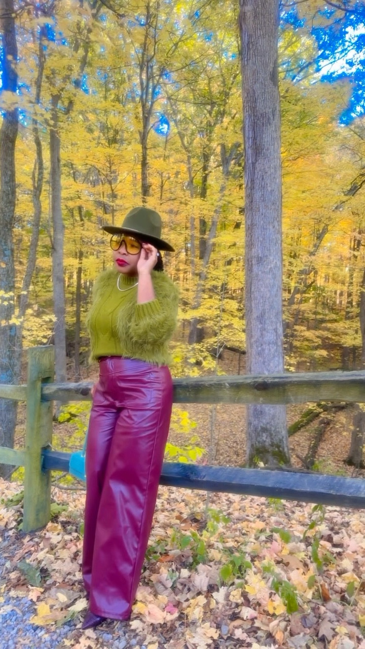 Fall colors!!🍁🍂🍇💚

#LTKSeasonal #LTKStyleTip