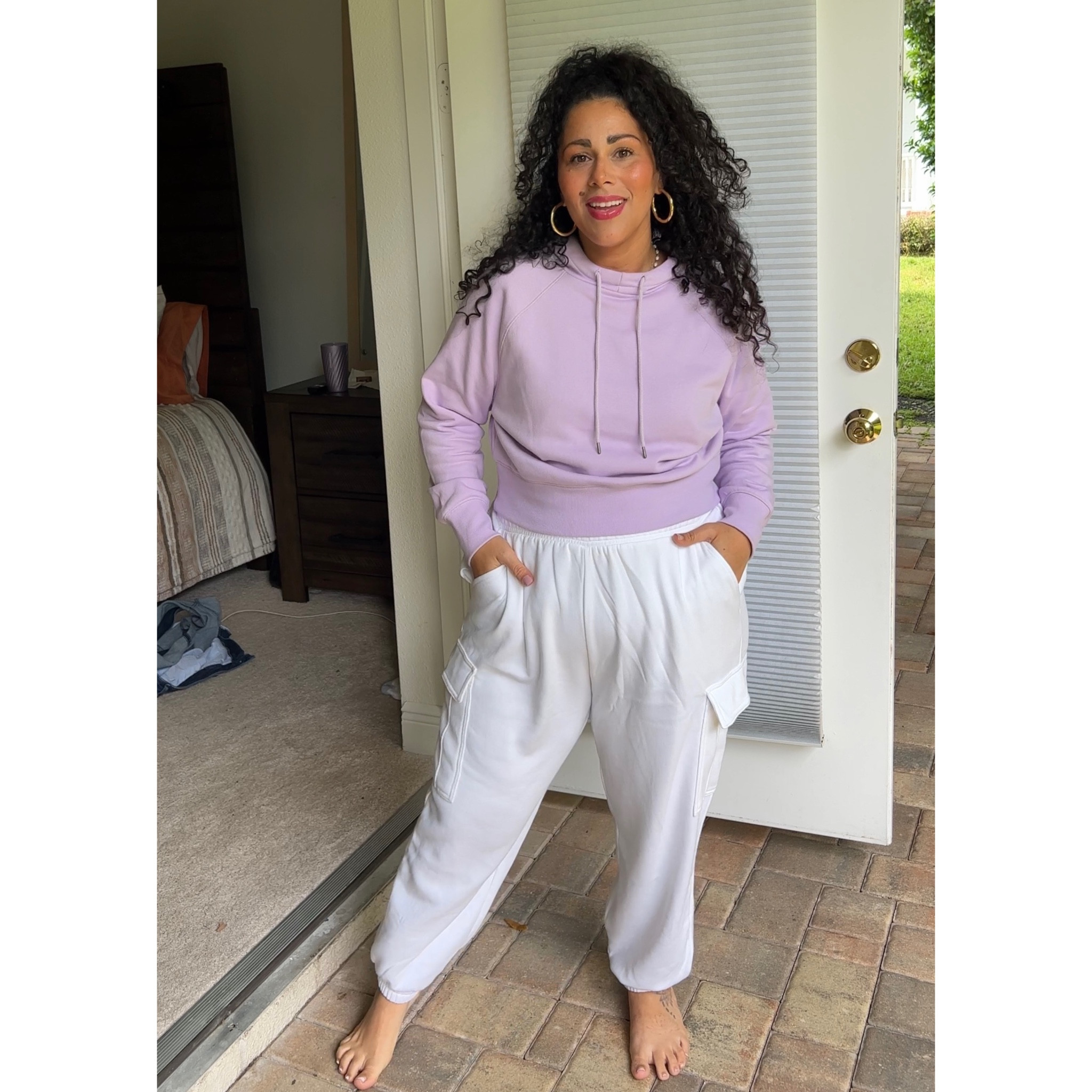 #target #targetstyle #hoodie #sweatpants 

Xxl in the sweats. 
Large in the cropped hoodie  