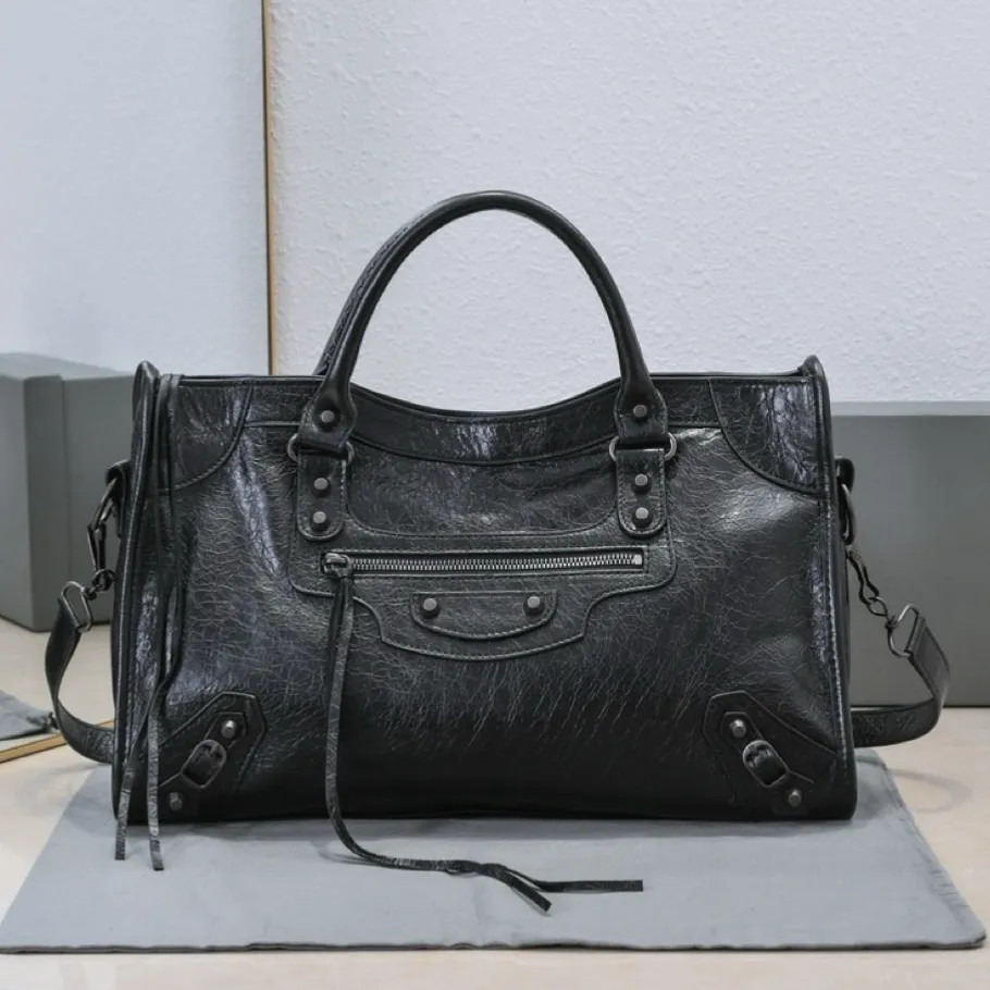 Save Big on Bulk Leather Handbag Shoulder Bag AA Desiner Classic Neo City Locomotive Motorcycle C... | DHGate