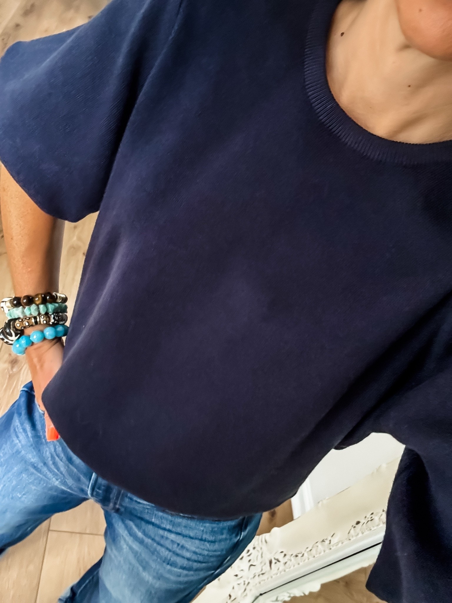 25% off $150+ @socialthreads w/ code FP26. 

Sweater small. Jeans 25.

#LTKOver40 #LTKSaleAlert