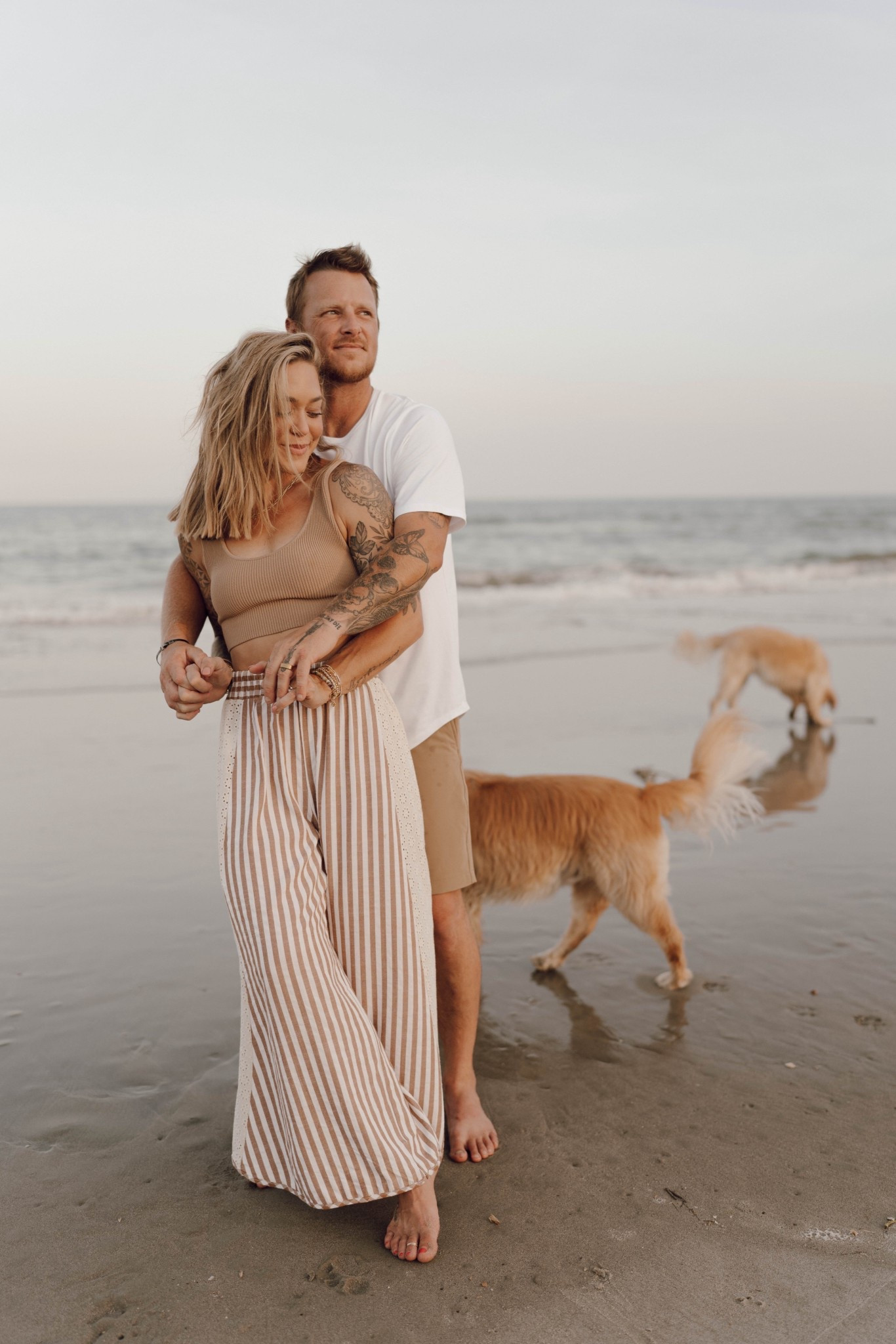 Our beach photoshoot & the Amazon pants I absolutely LOVED!!! 🤎 they’re so good! 😍 I’m wearing the small here. Lots of other colors too!

Ootd / stripes / linen pant / amazon fashion / couples shoot / under $30 / family pictures / Holley Gabrielle 

#LTKFindsUnder50 #LTKStyleTip #LTKSeasonal