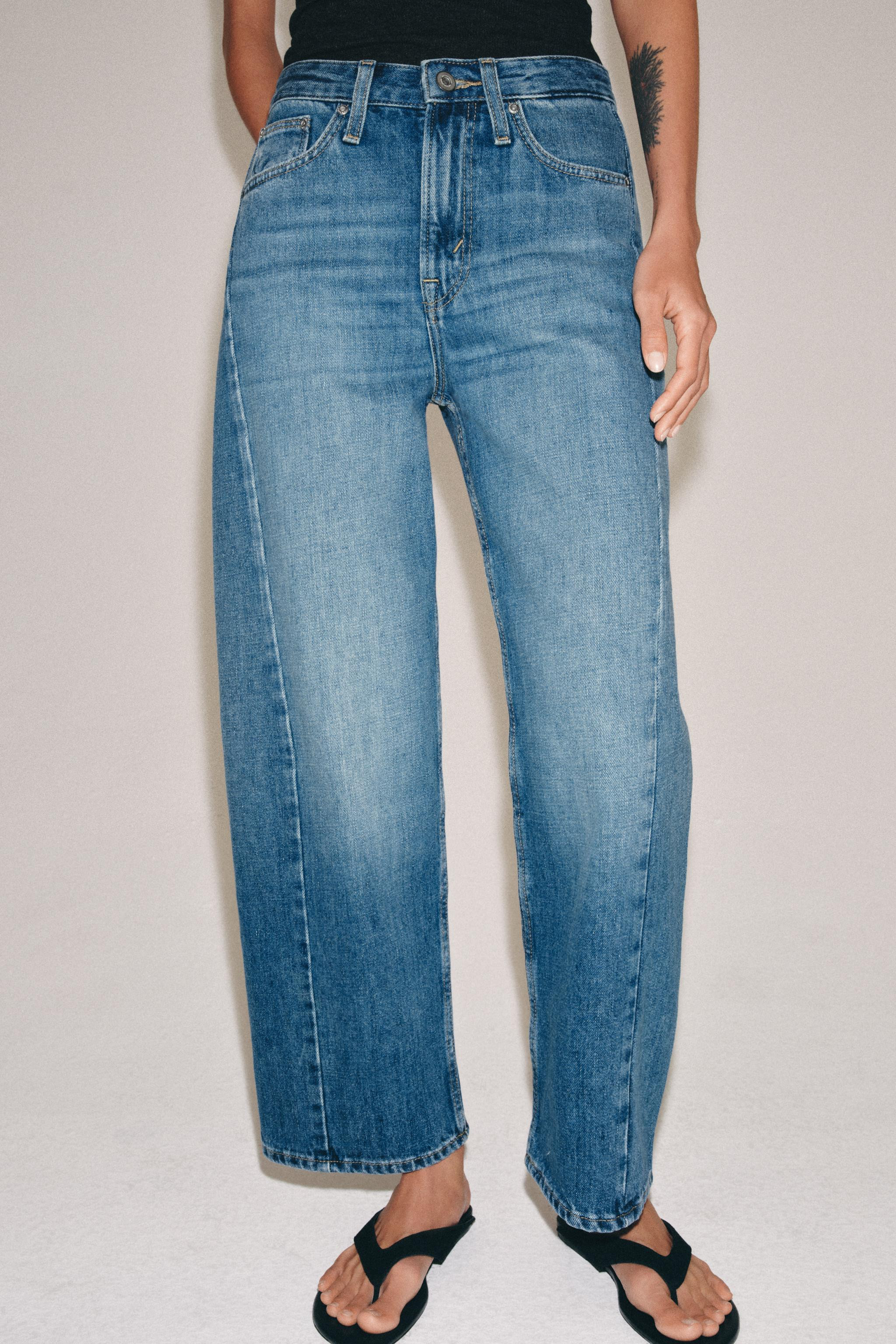 ZW COLLECTION MID-RISE ANKLE RELAXED JEANS | Zara US