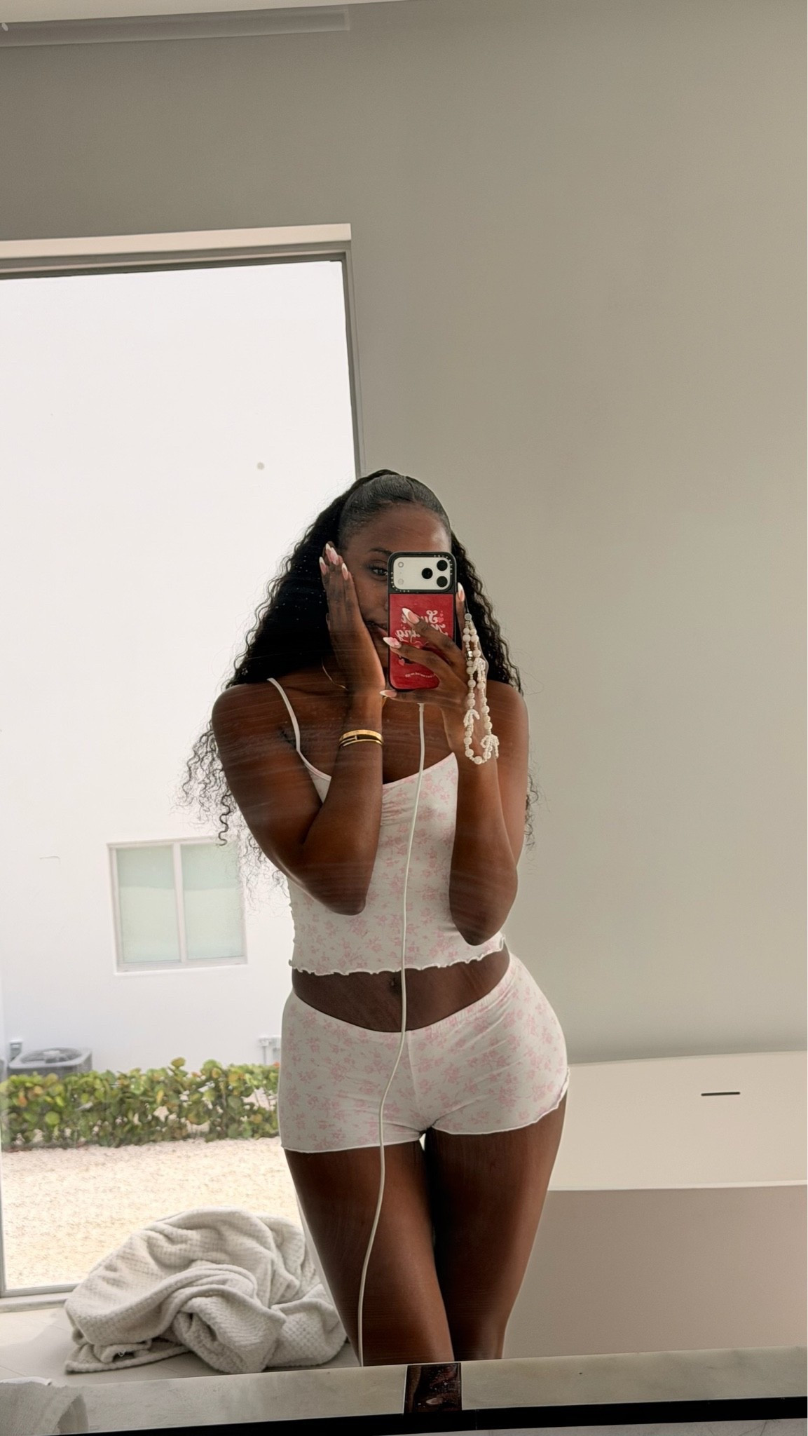 SKIMS on Sale! 🚨 I don't usually tell y'all to run, but this SKIMS sale is too good to my go-tos are all on sale right now

#LTKootd #LTKSaleAlert