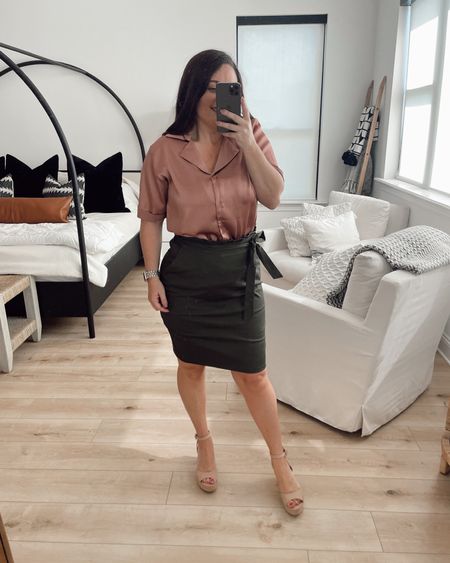 Lauren in a small top and medium skirt for petite workwear from Amazon - all fits TTS.

#LTKunder50 #LTKworkwear #LTKSeasonal