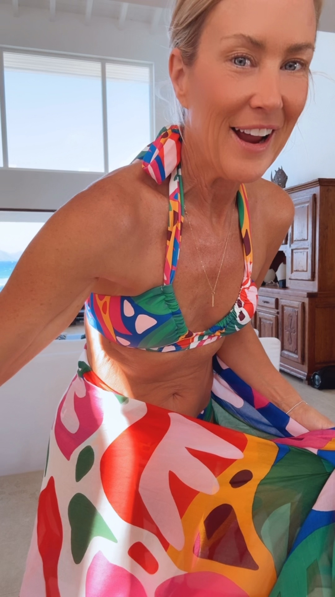 First day’s swim look! Abolsthey obsessed with these pops of colors.

Swim: 4, size up
Sarong: one-size 

#LTKSeasonal #LTKSwim #LTKootd