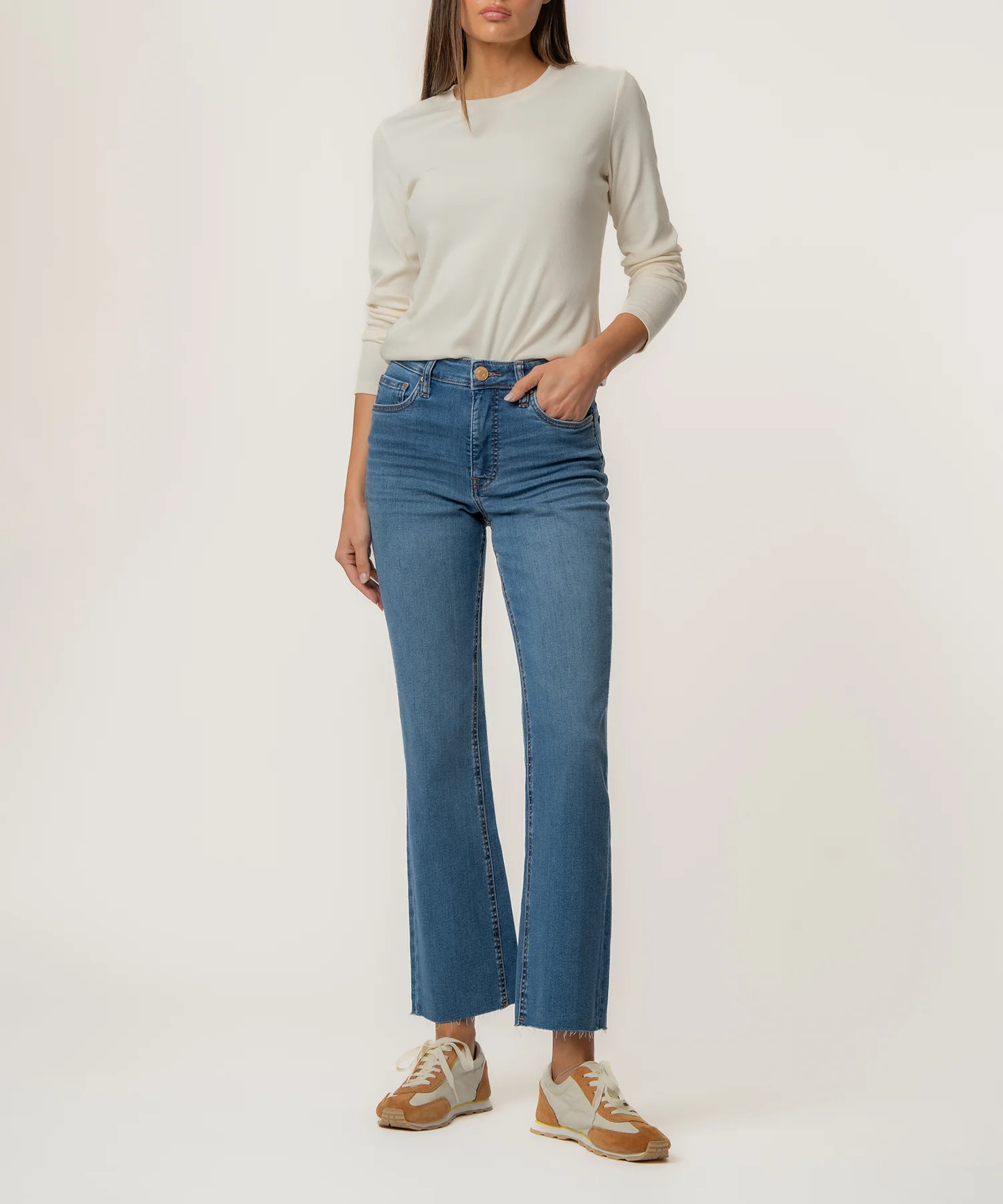 Kelsey High Rise Ankle Flare, Petite in Sentiment Wash - Kut from the Kloth | Kut From Kloth