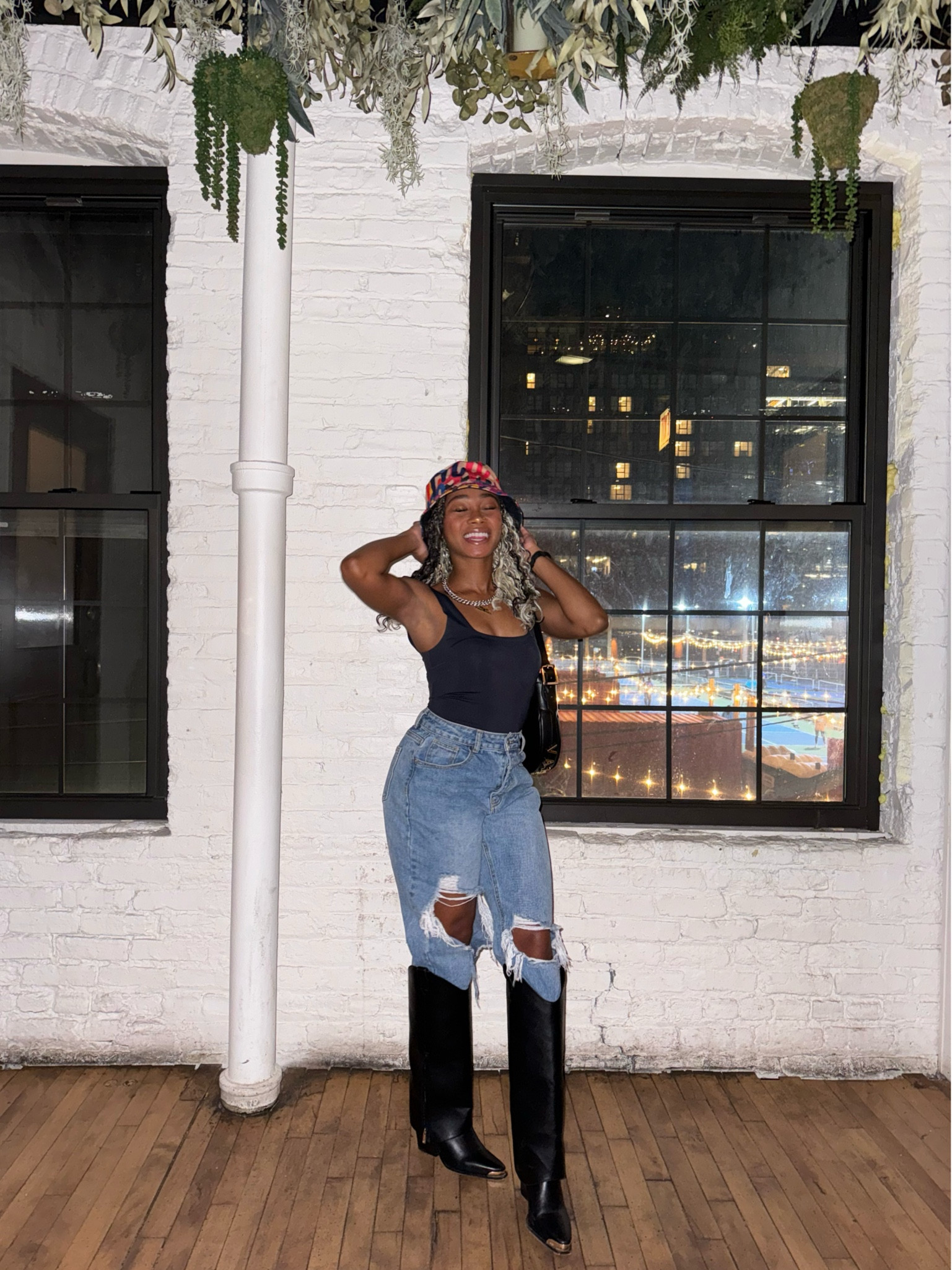 That weird in between seasons where you you can wear boots and no jacket???? 

#LTKStyleTip #LTKShoeCrush #LTKParties