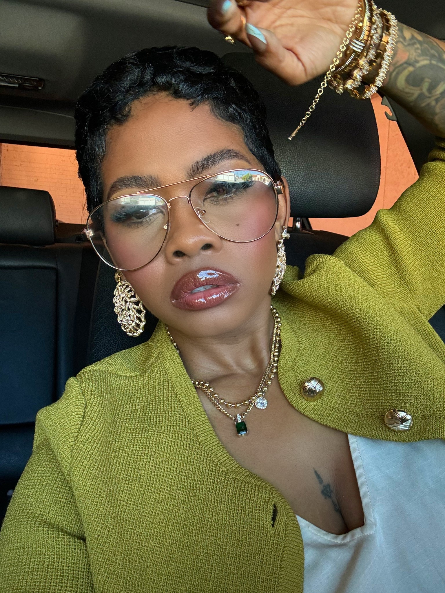 Lip plumper Look

#LTKStyleTip #LTKU #LTKOver40